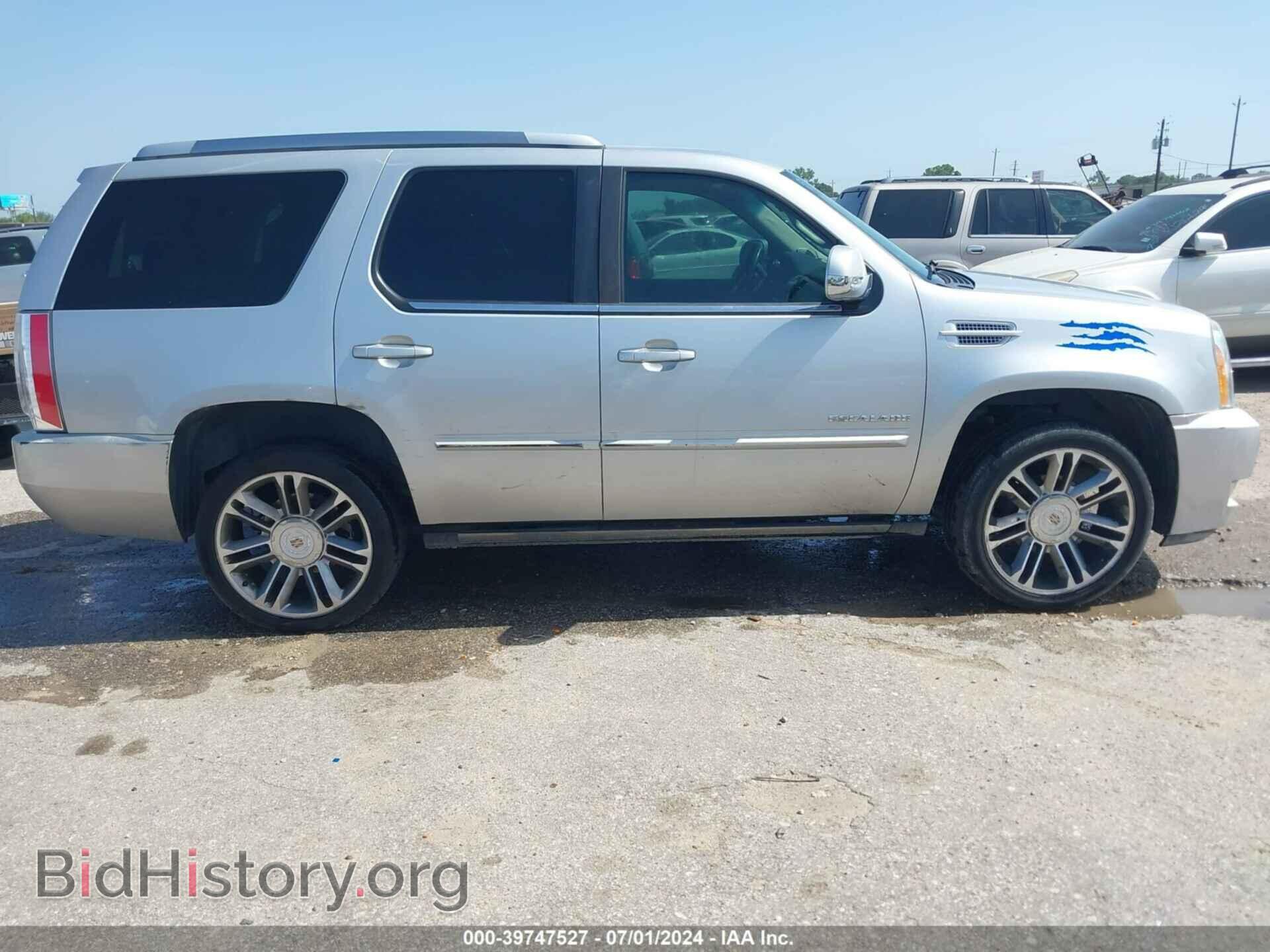 2012 CADILLAC ESCALADE - VIN: 1GYS3CEF2CR225559 - Photo 12