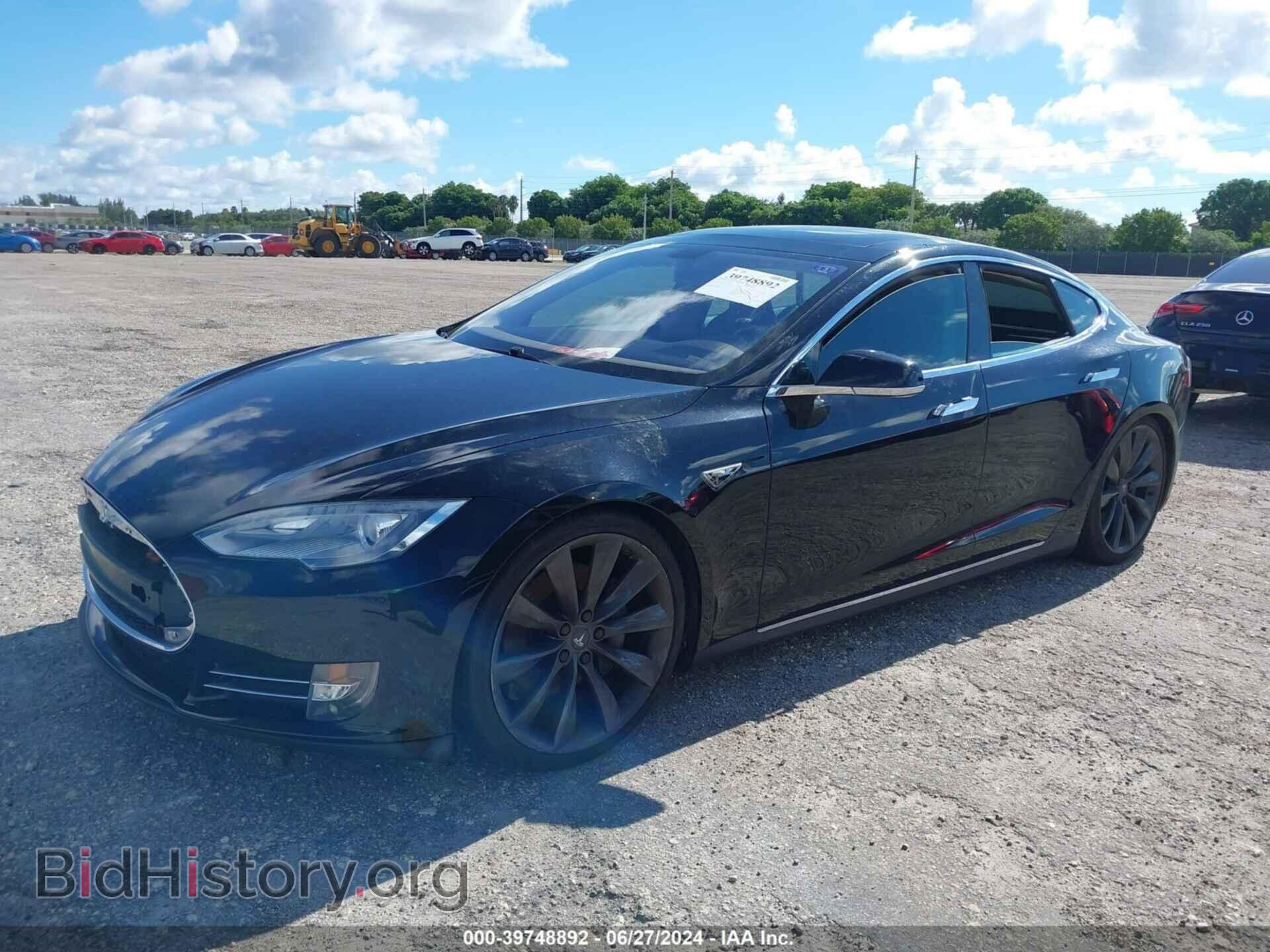 2013 TESLA MODEL S - VIN: 5YJSA1DP6DFP05718 - Фото 2