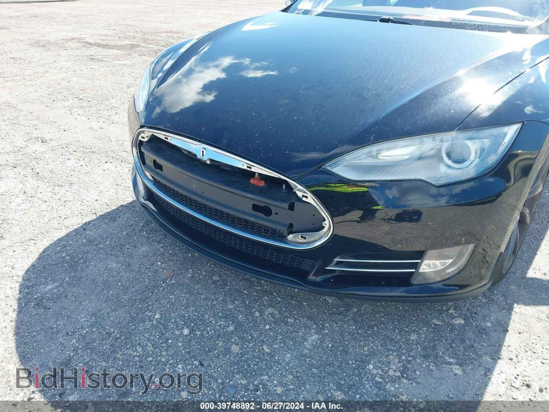 2013 TESLA MODEL S - VIN: 5YJSA1DP6DFP05718 - Фото 6