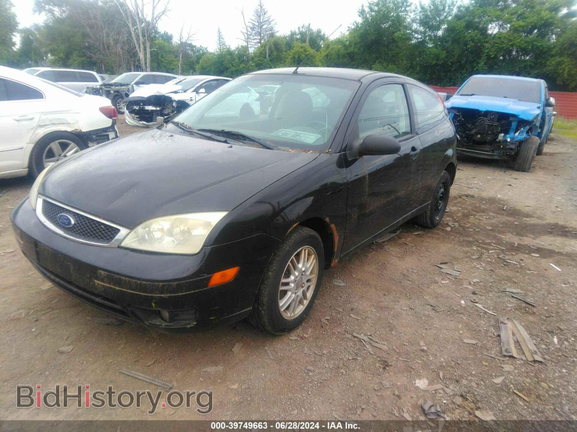 2007 FORD FOCUS - VIN: 1FAHP31N77W183601 - Фото 2
