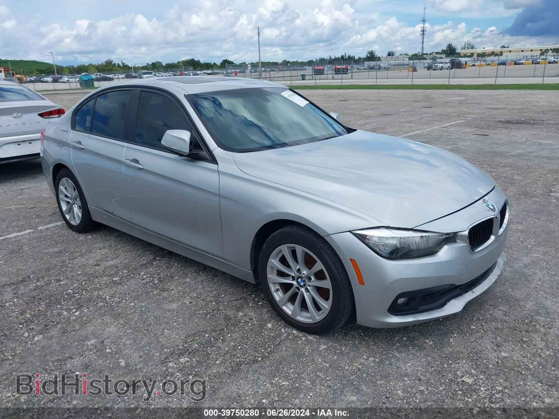 Photo WBA8A9C55GK616655 - BMW 320I 2016