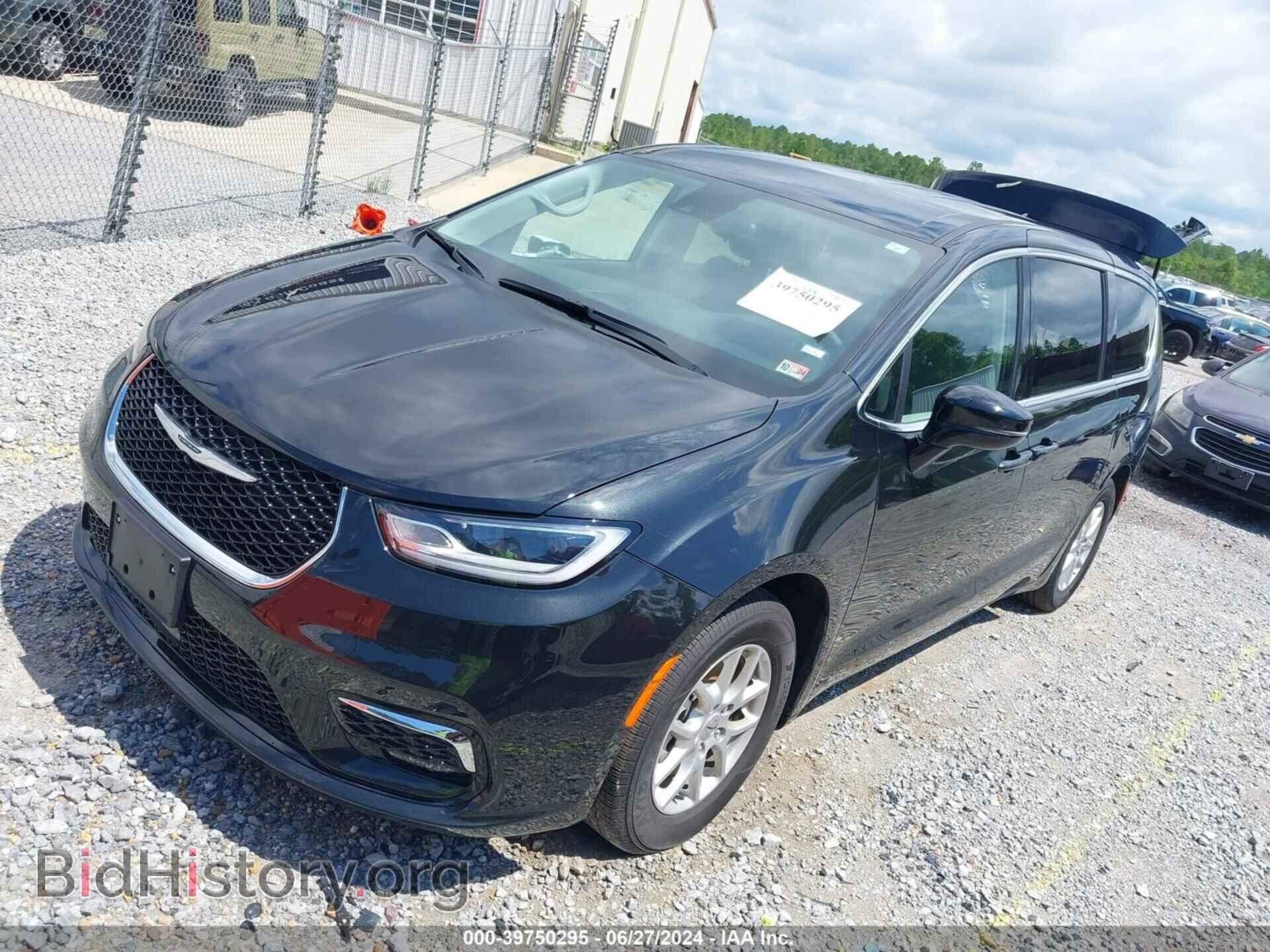 2024 CHRYSLER PACIFICA - VIN: 2C4RC1BG9RR101555 - Фото 2