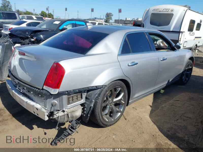 2016 Chrysler 300C (VIN 2C3CCAEG2GH320107) — фото 4 из 12