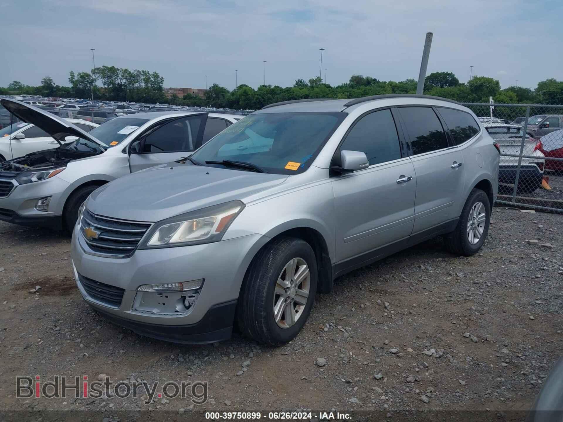 2014 CHEVROLET TRAVERSE - VIN: 1GNKRHKD9EJ106632 - Фото 2