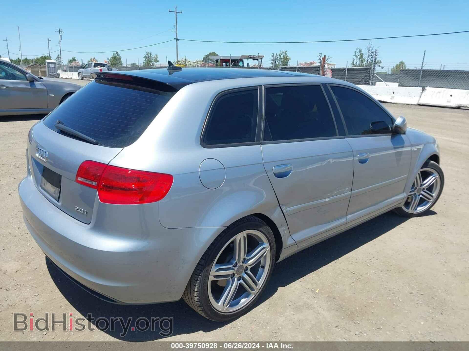 2013 AUDI A3 - VIN: WAUKEAFM2DA028812 - Фото 4