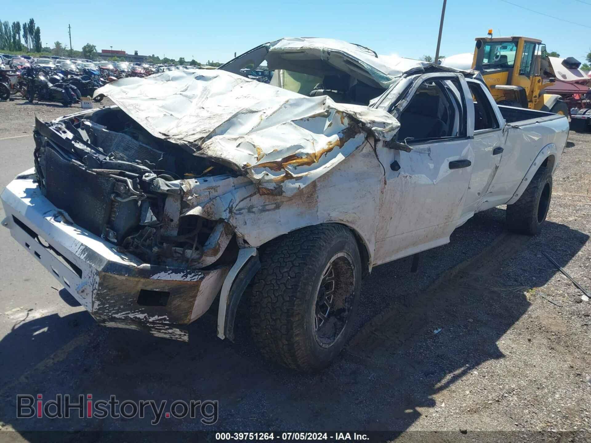2011 RAM RAM 2500 - VIN: 3D7UT2CL8BG542347 - Фото 2