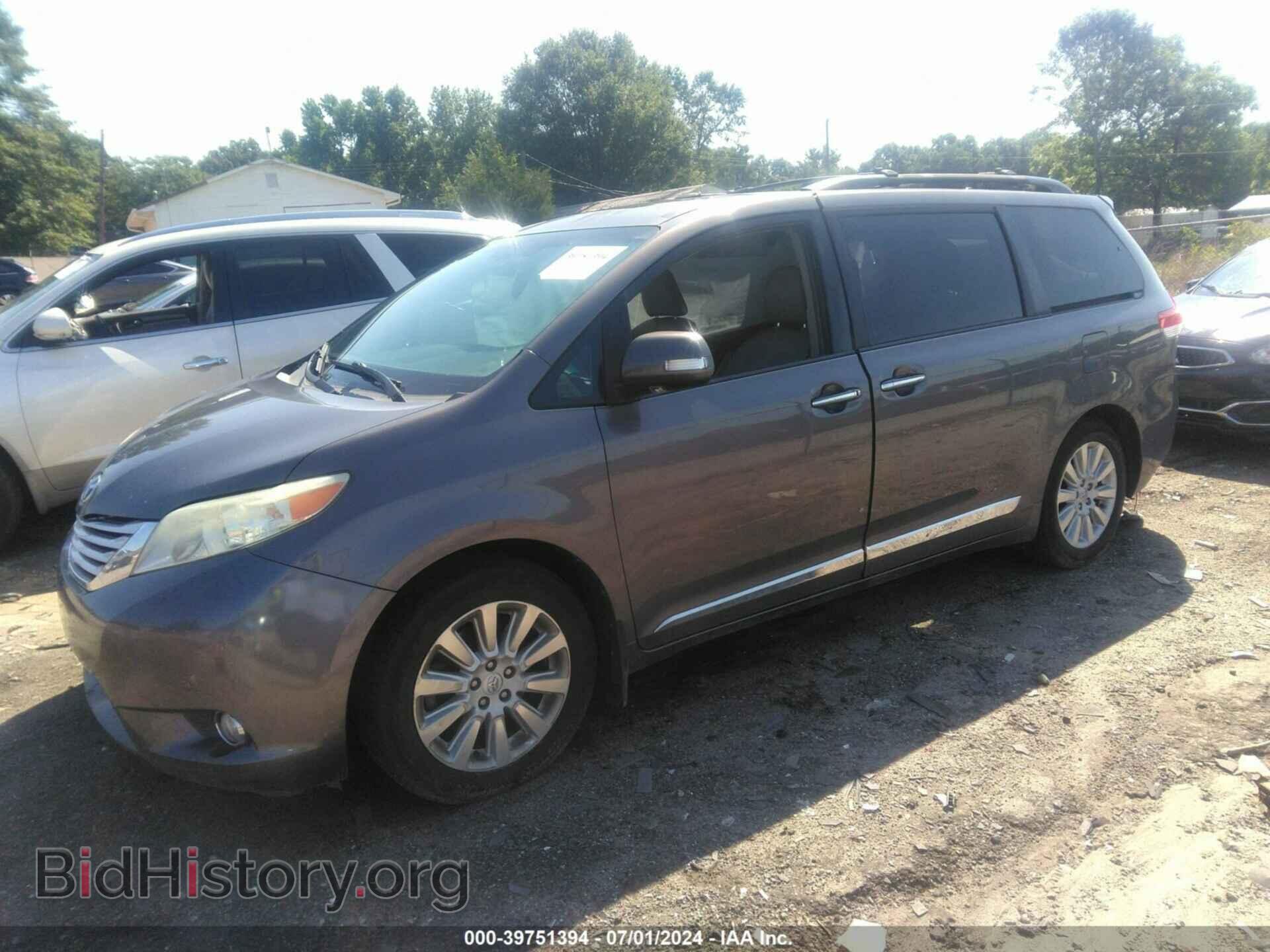 2013 TOYOTA SIENNA - VIN: 5TDDK3DC8DS069488 - Фото 2