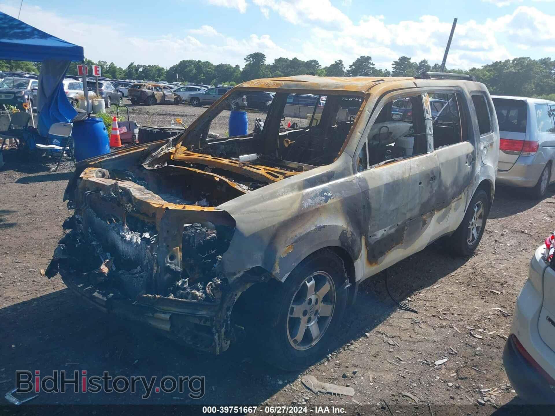 2011 HONDA PILOT - VIN: 5FNYF4H96BB055410 - Фото 2