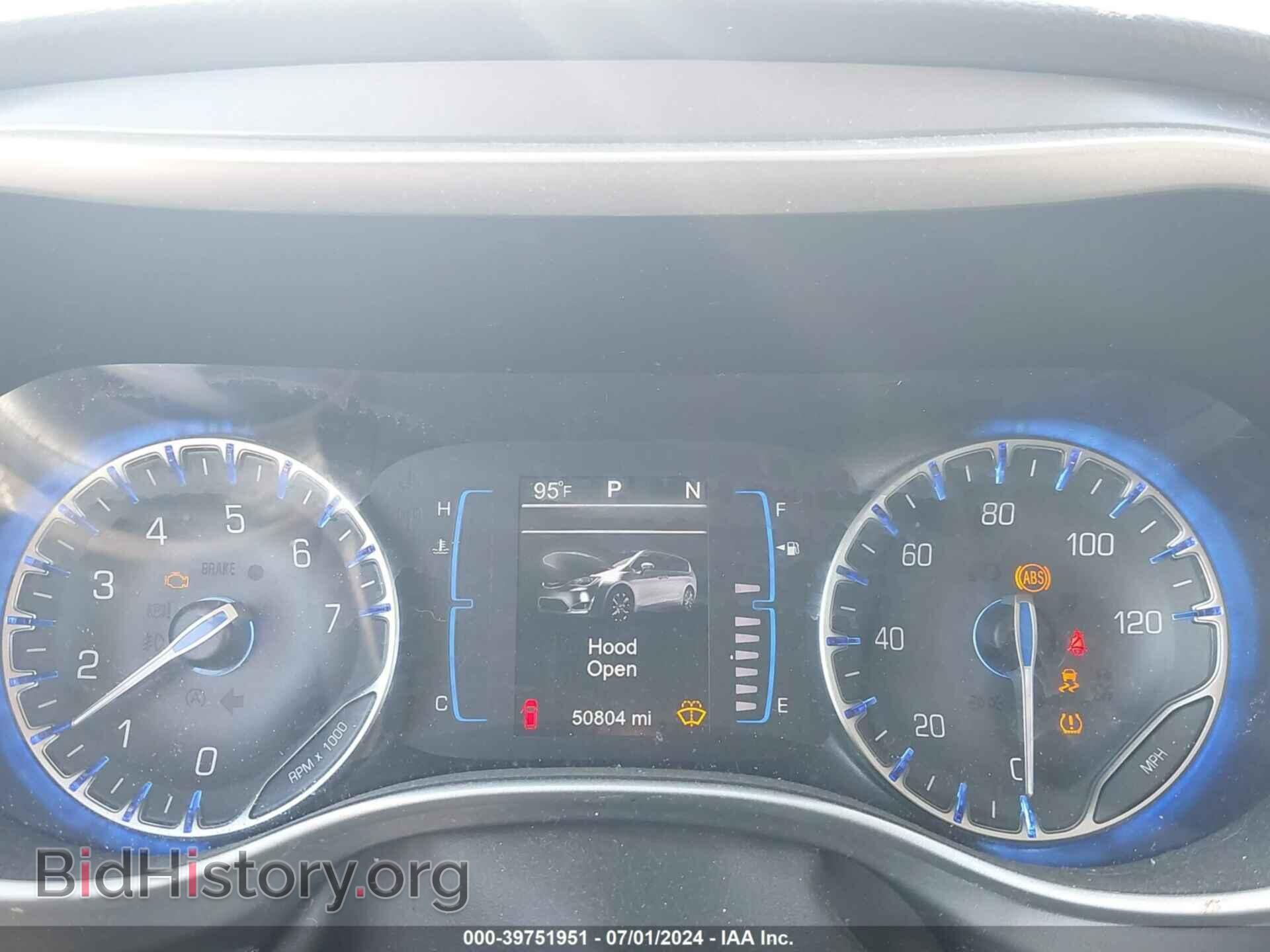 2017 CHRYSLER PACIFICA - VIN: 2C4RC1BG5HR564632 - Фото 7