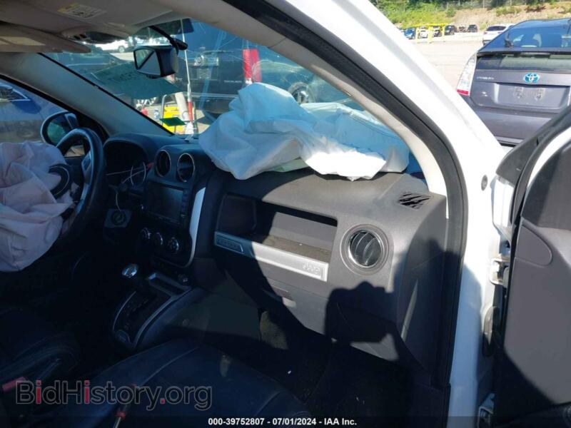 2015 Jeep COMPASS (VIN 1C4NJDEB5FD290628) — фото 5 из 11