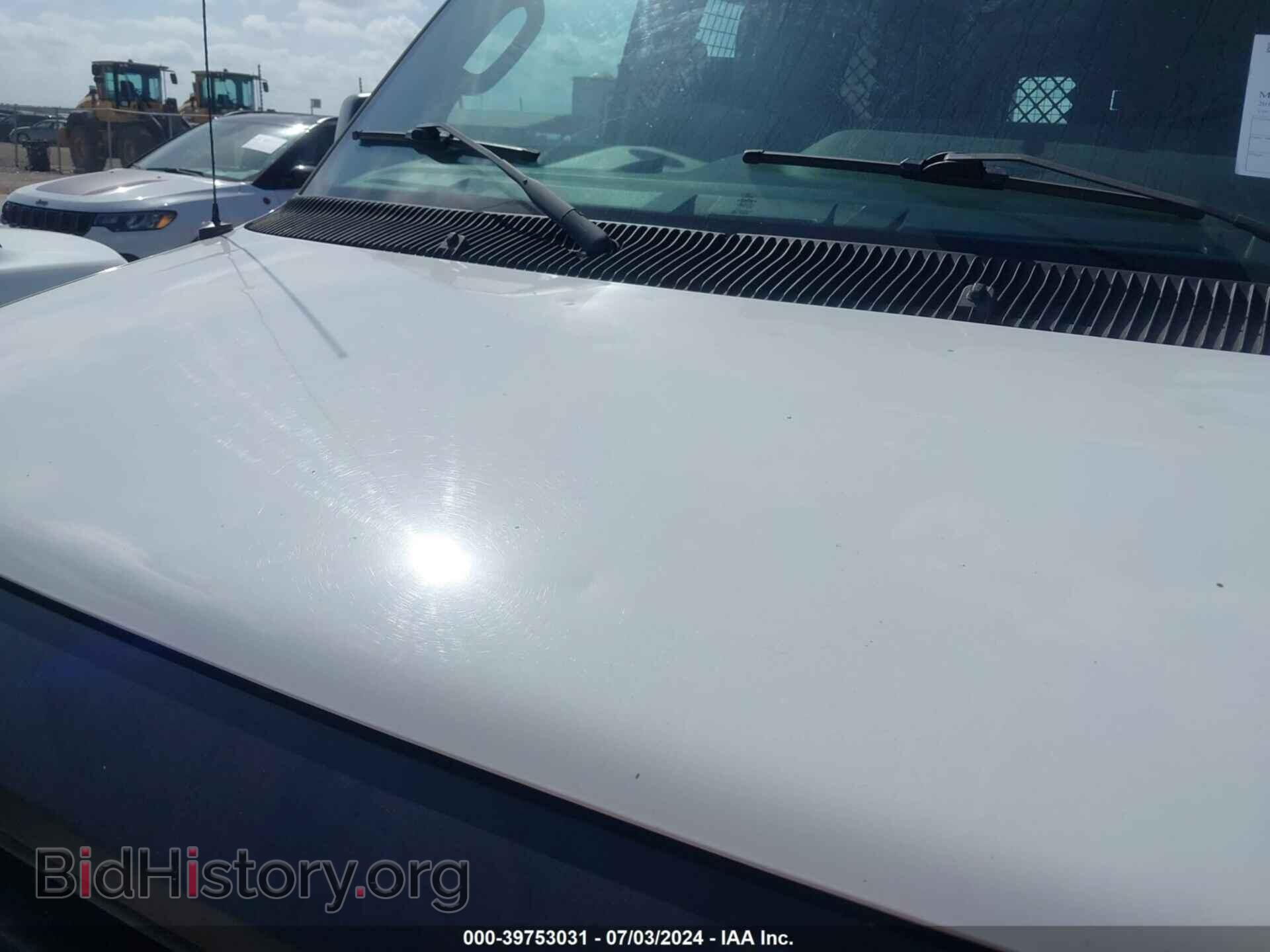 2011 FORD E-250 - VIN: 1FTNE2EW0BDA27307 - Photo 13