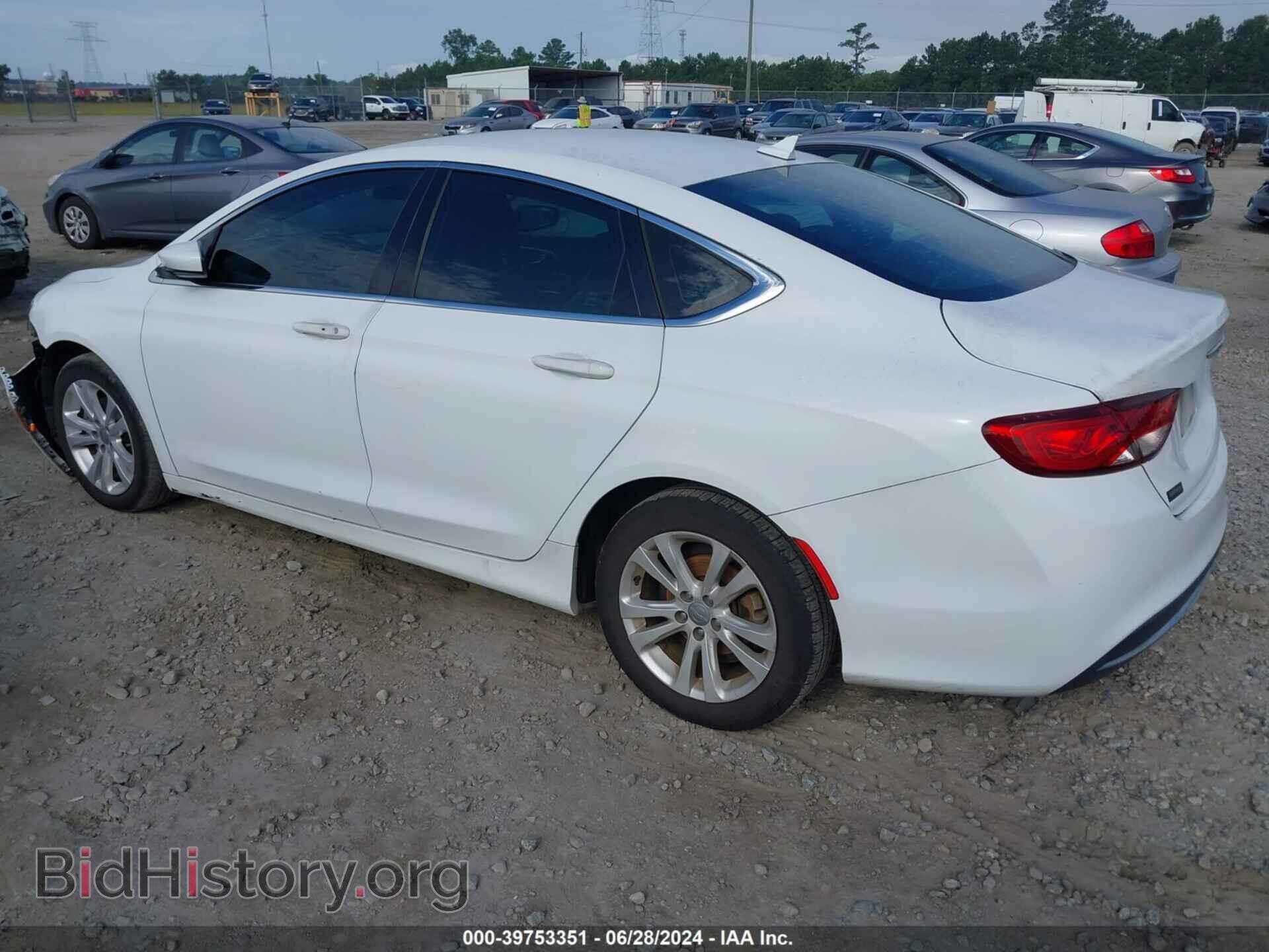 2016 CHRYSLER 200 - VIN: 1C3CCCAB8GN195708 - Фото 3