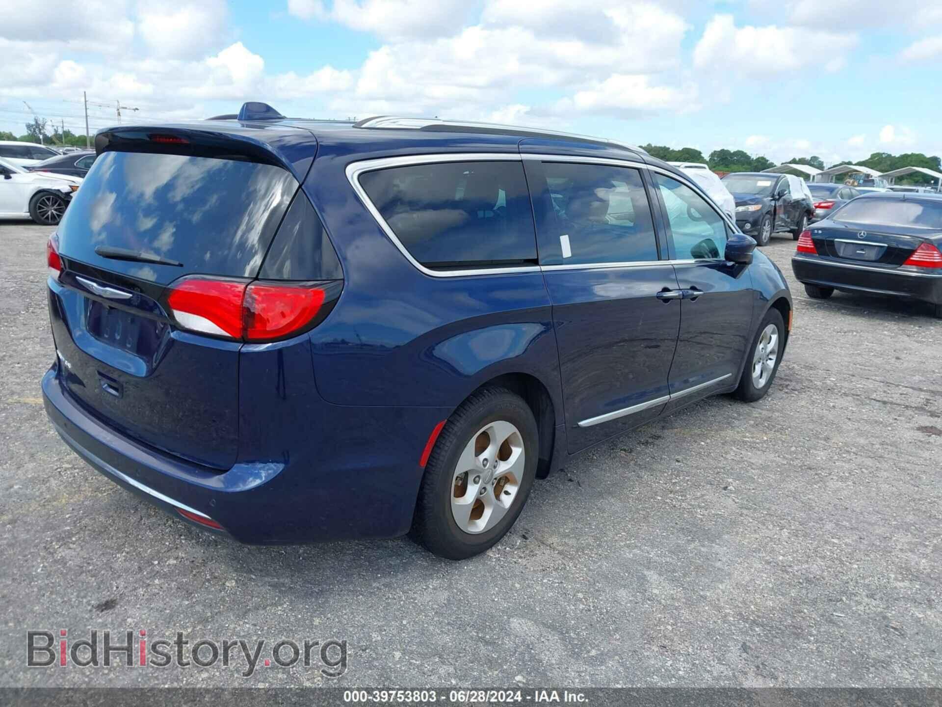 2017 CHRYSLER PACIFICA - VIN: 2C4RC1EG5HR729669 - Photo 4