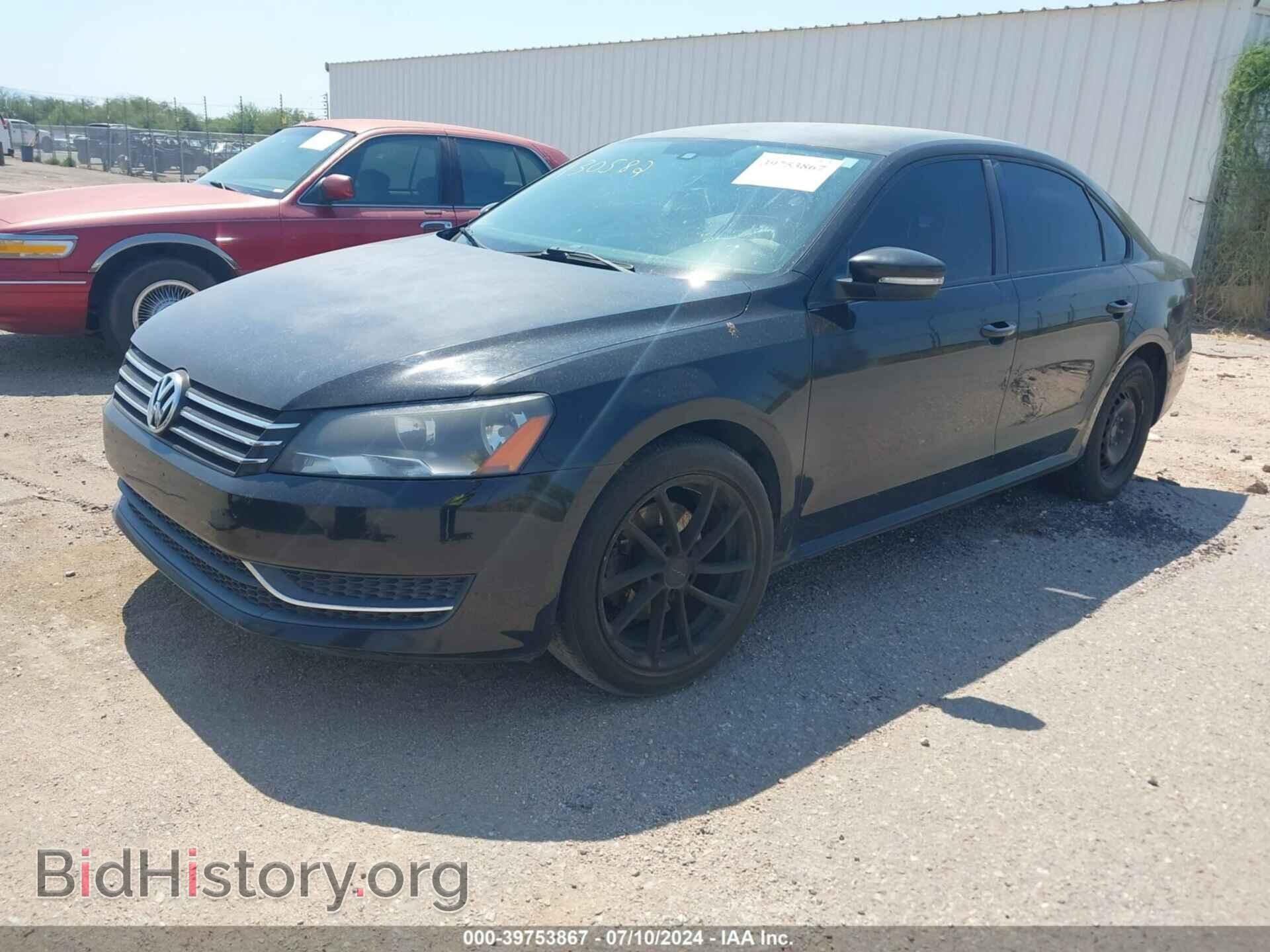 2013 VOLKSWAGEN PASSAT - VIN: 1VWAP7A31DC130582 - Фото 2