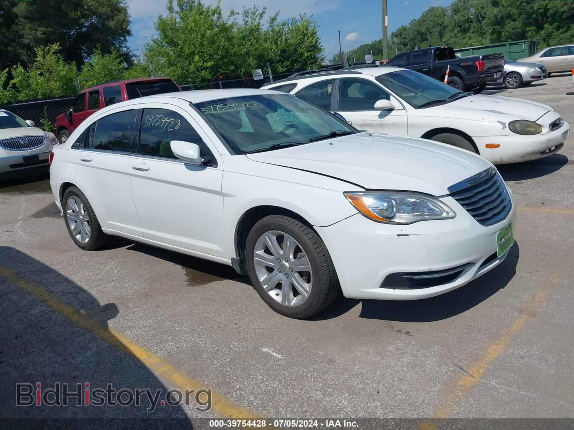 Фотография 1C3CCBBB2DN503718 - CHRYSLER 200 2013