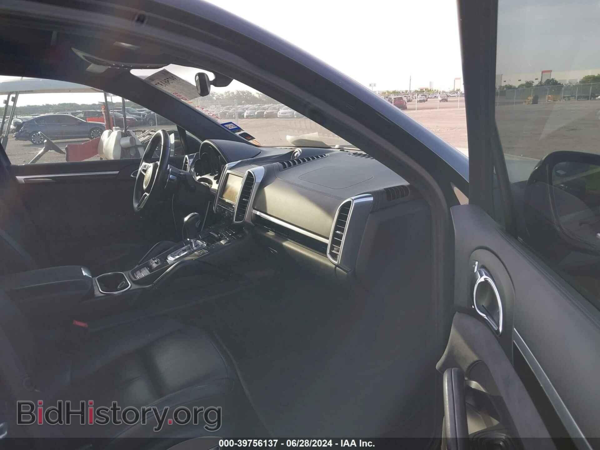 2016 PORSCHE CAYENNE - VIN: WP1AD2A26GLA75751 - Фото 5