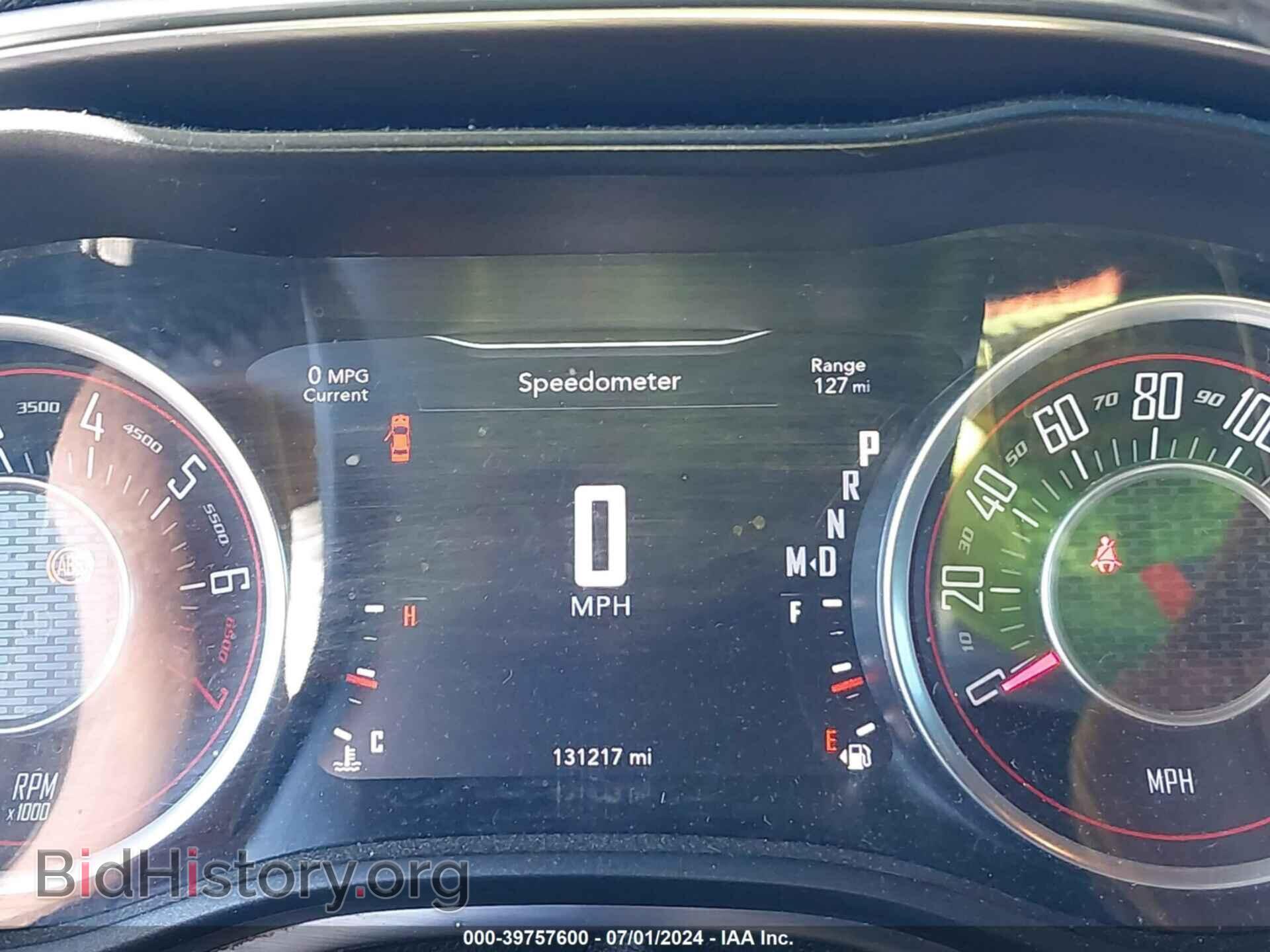 2015 DODGE CHALLENGER - VIN: 2C3CDZAG2FH850108 - Фото 7