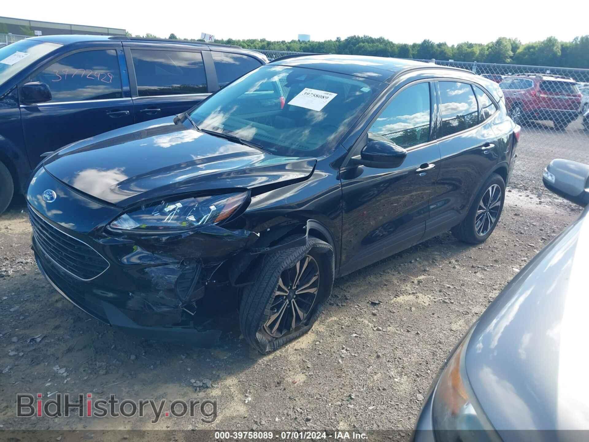 2022 FORD ESCAPE - VIN: 1FMCU9G63NUB68372 - Фото 2