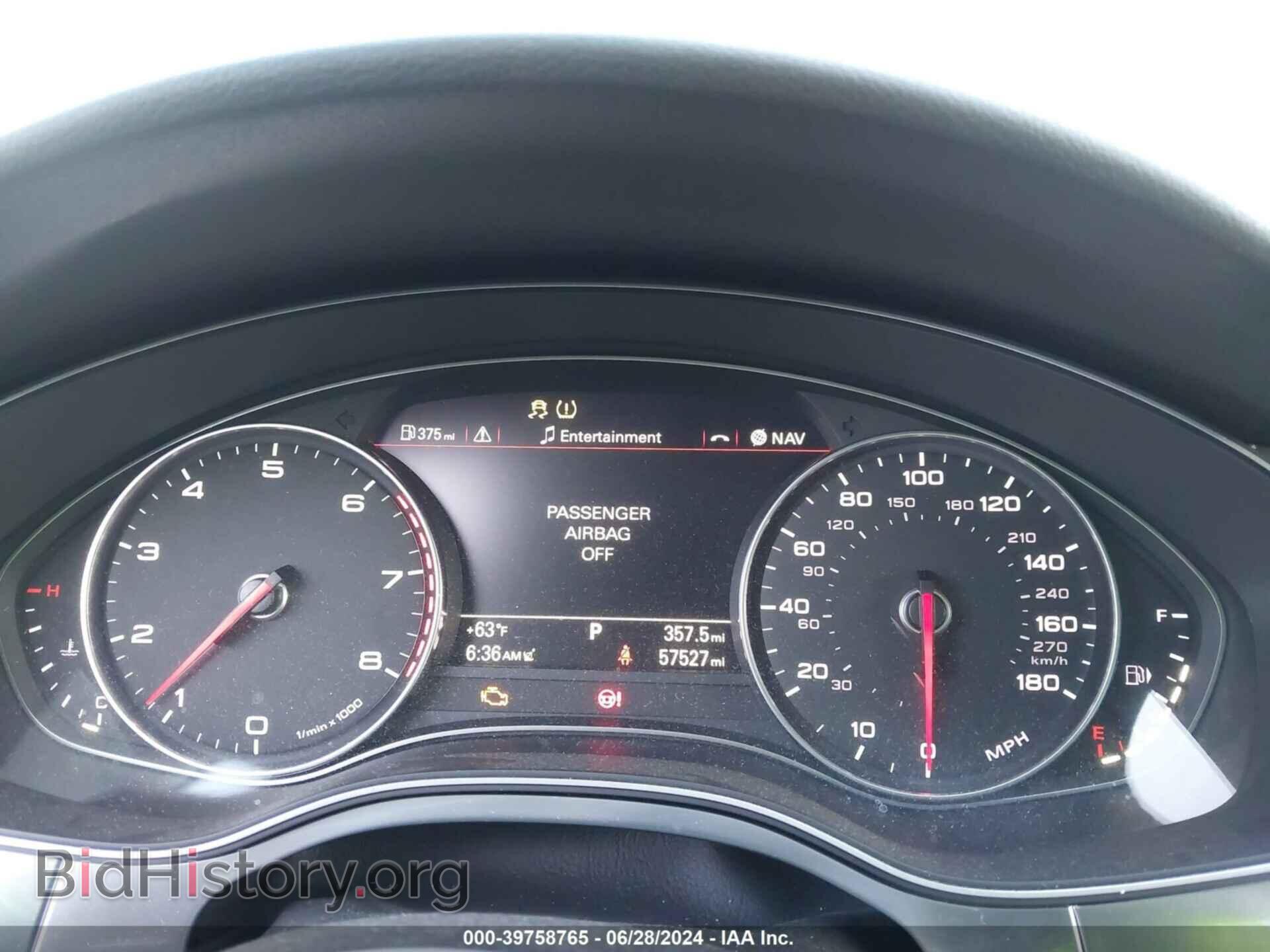 2012 AUDI A6 - VIN: WAUDFAFC6CN153557 - Фото 7