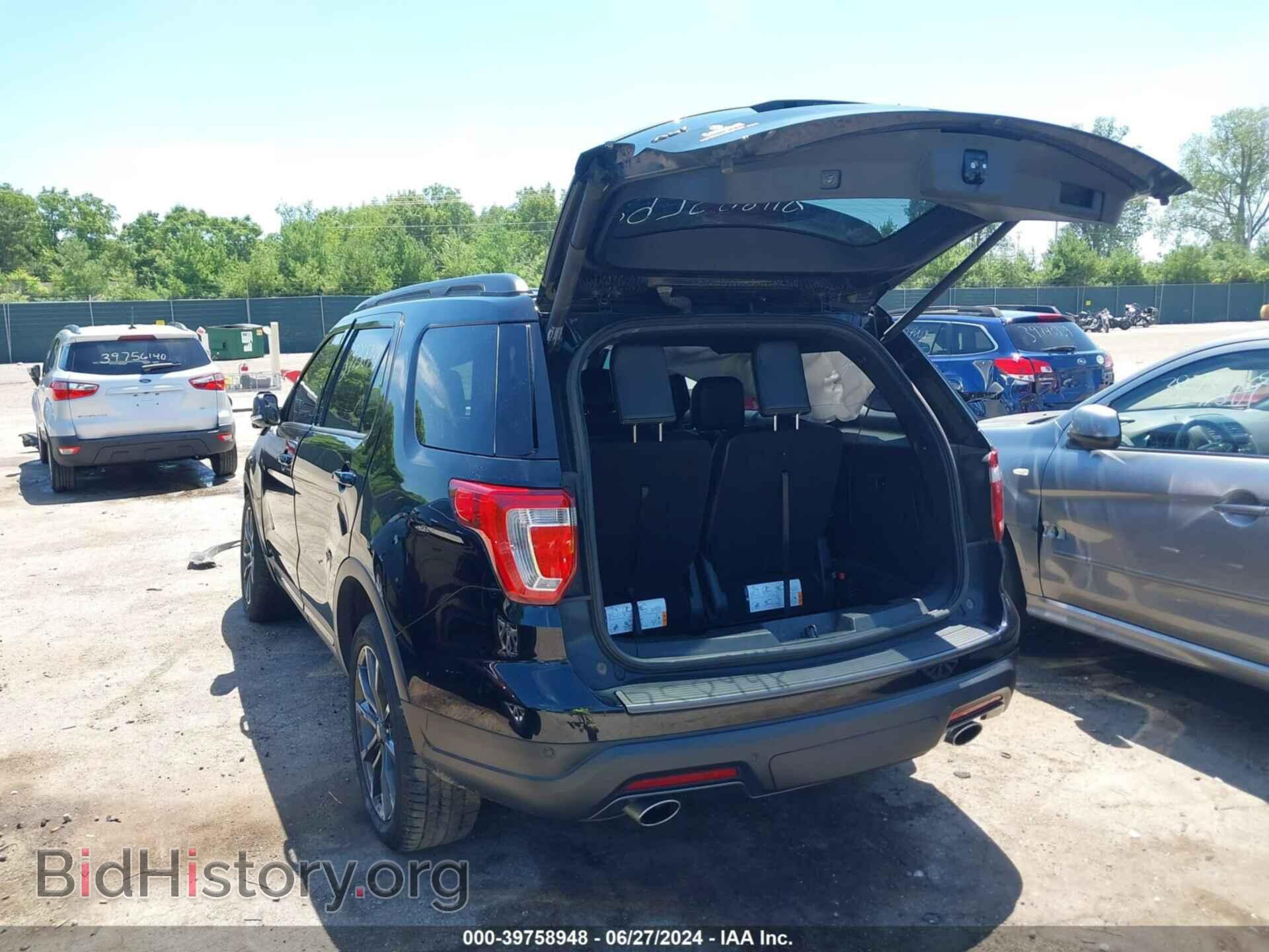 2018 FORD EXPLORER - VIN: 1FM5K8D82JGB41803 - Фото 3