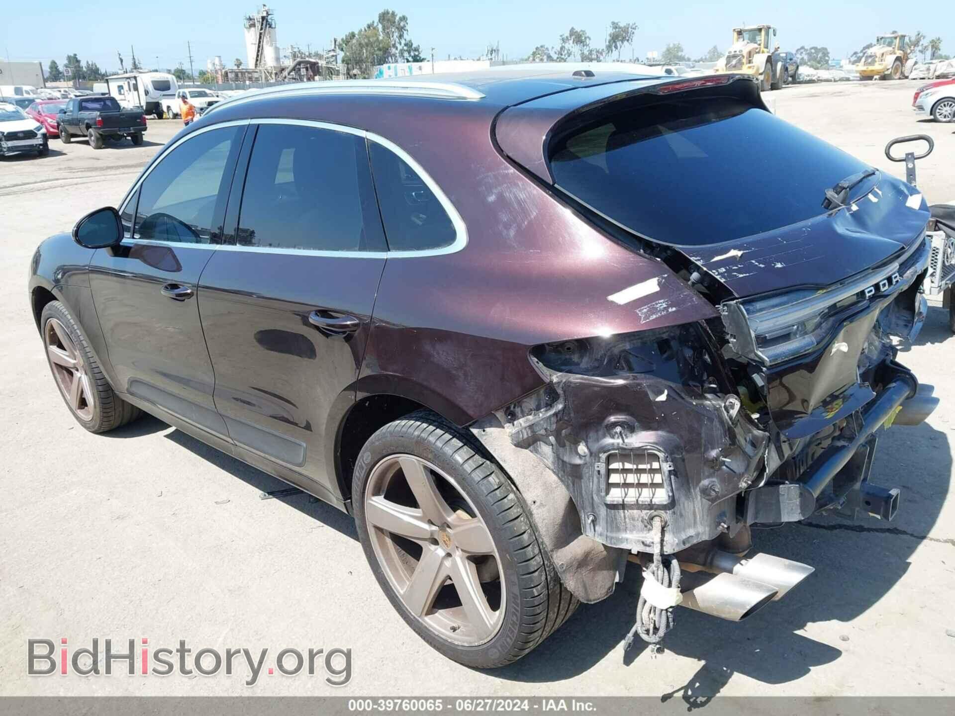 2020 PORSCHE MACAN - VIN: WP1AB2A56LLB33383 - Фото 3