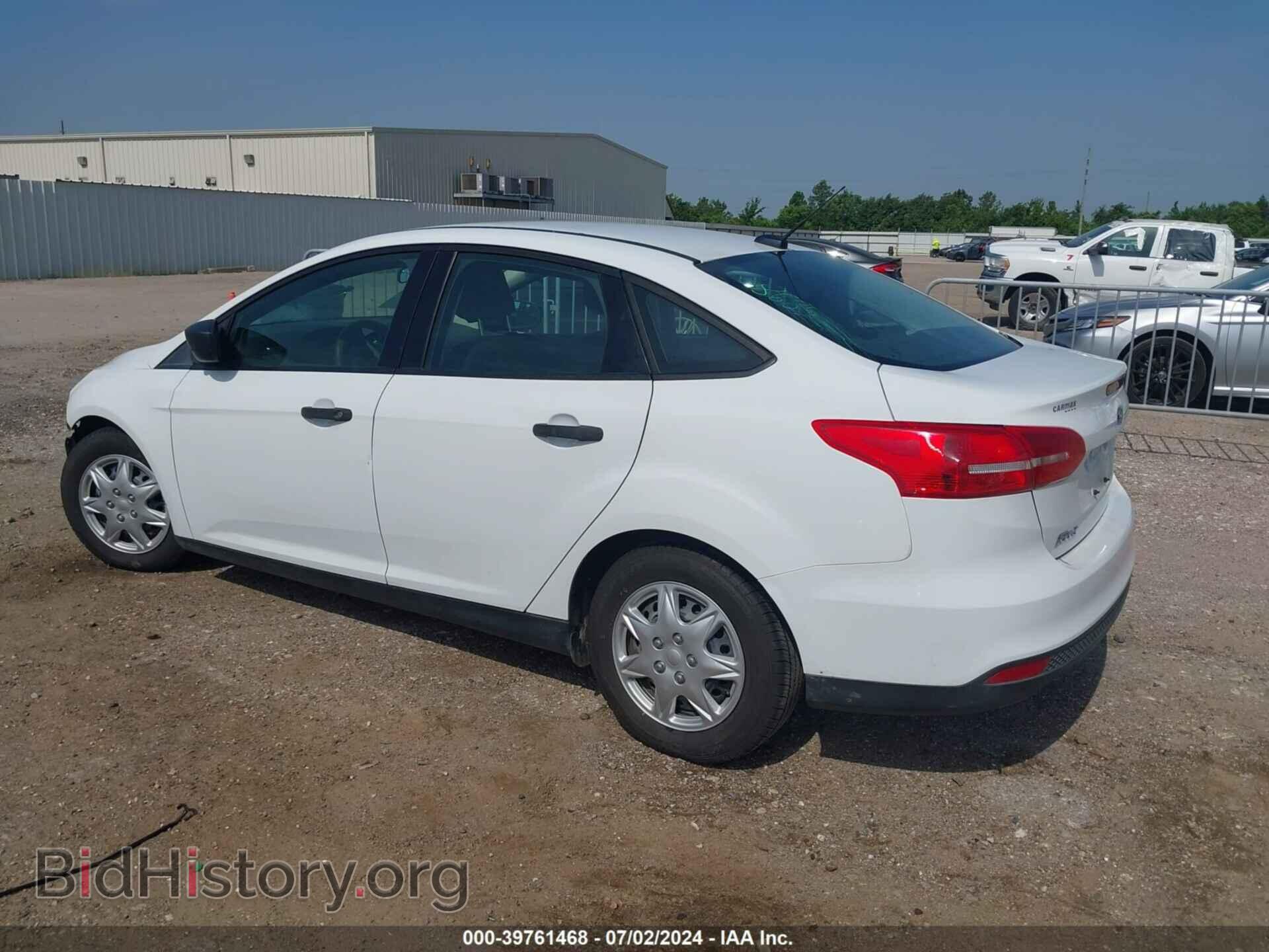 2018 FORD FOCUS - VIN: 1FADP3E20JL292778 - Фото 3