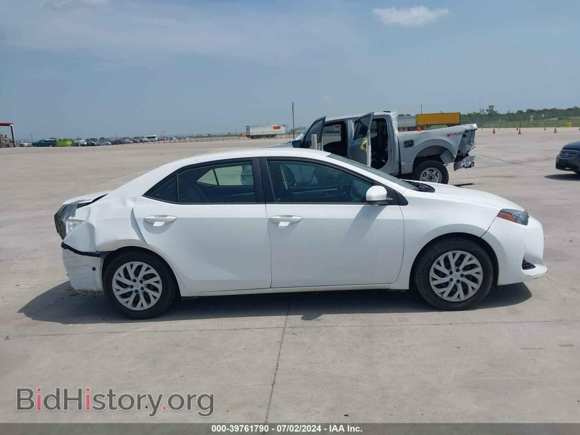 2017 TOYOTA COROLLA - VIN: 5YFBURHEXHP699849 - Фото 13