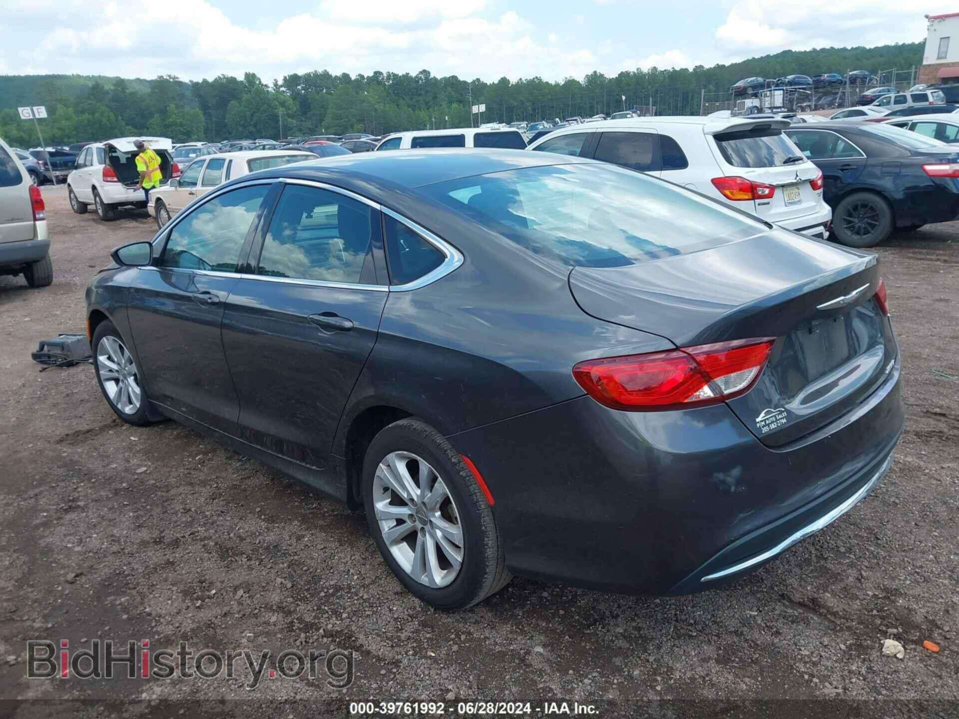 2016 CHRYSLER 200 - VIN: 1C3CCCAB3GN104649 - Фото 3