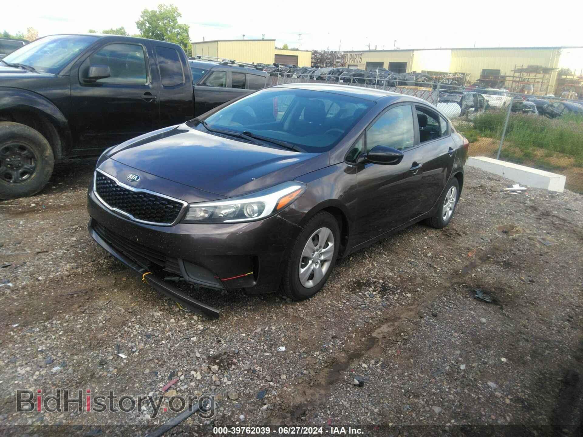 2017 KIA FORTE - VIN: 3KPFK4A78HE061963 - Фото 2