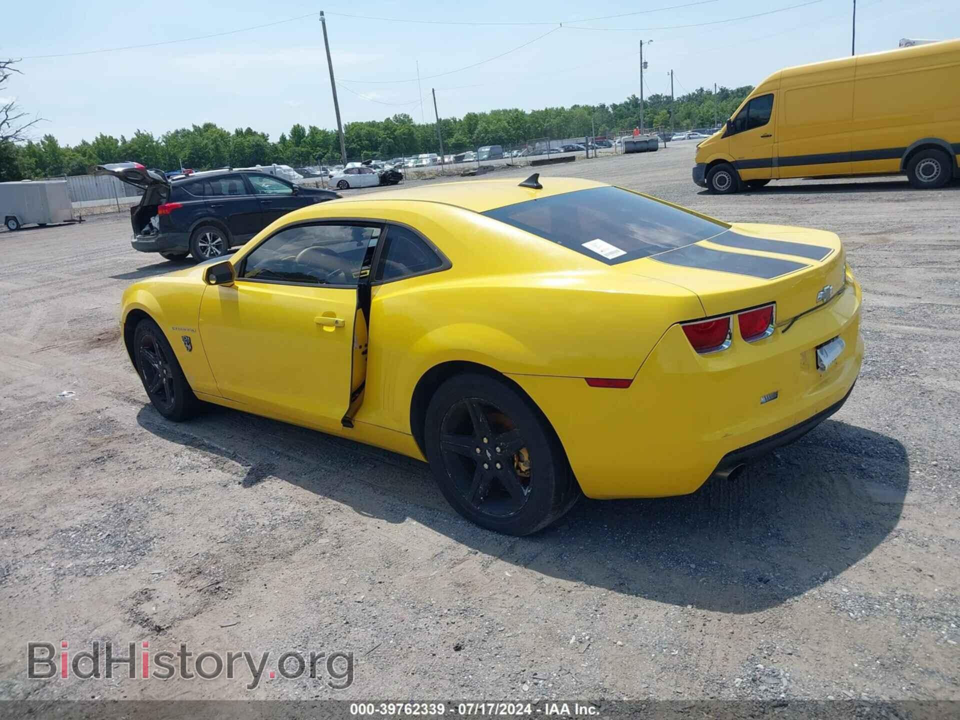 2010 CHEVROLET CAMARO - VIN: 2G1FB1EV8A9211915 - Фото 3
