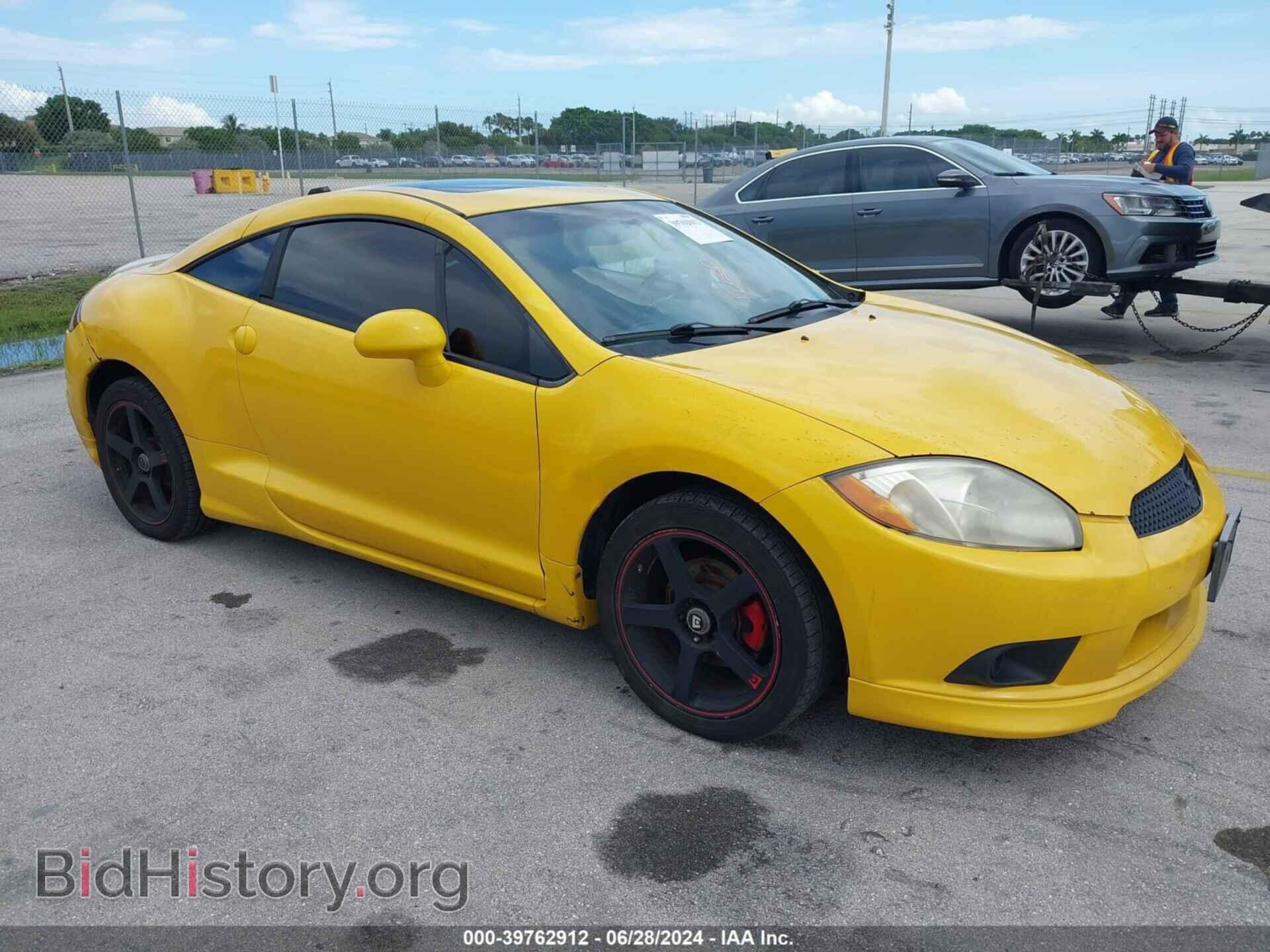 Photo 4A3AK24FX9E024599 - MITSUBISHI ECLIPSE 2009