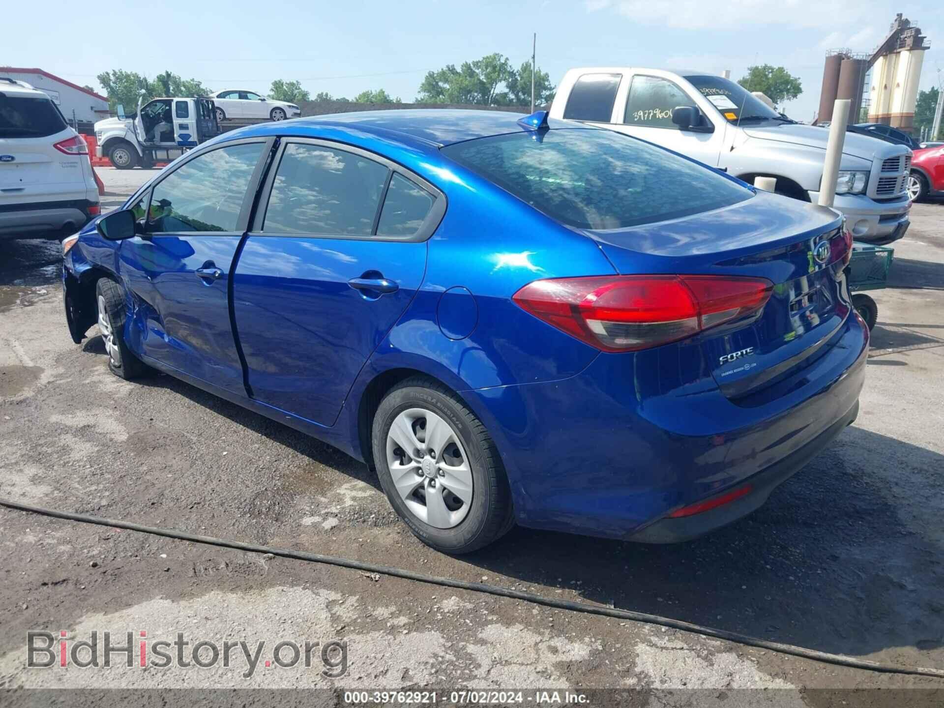 2017 KIA FORTE - VIN: 3KPFL4A73HE116610 - Фото 3