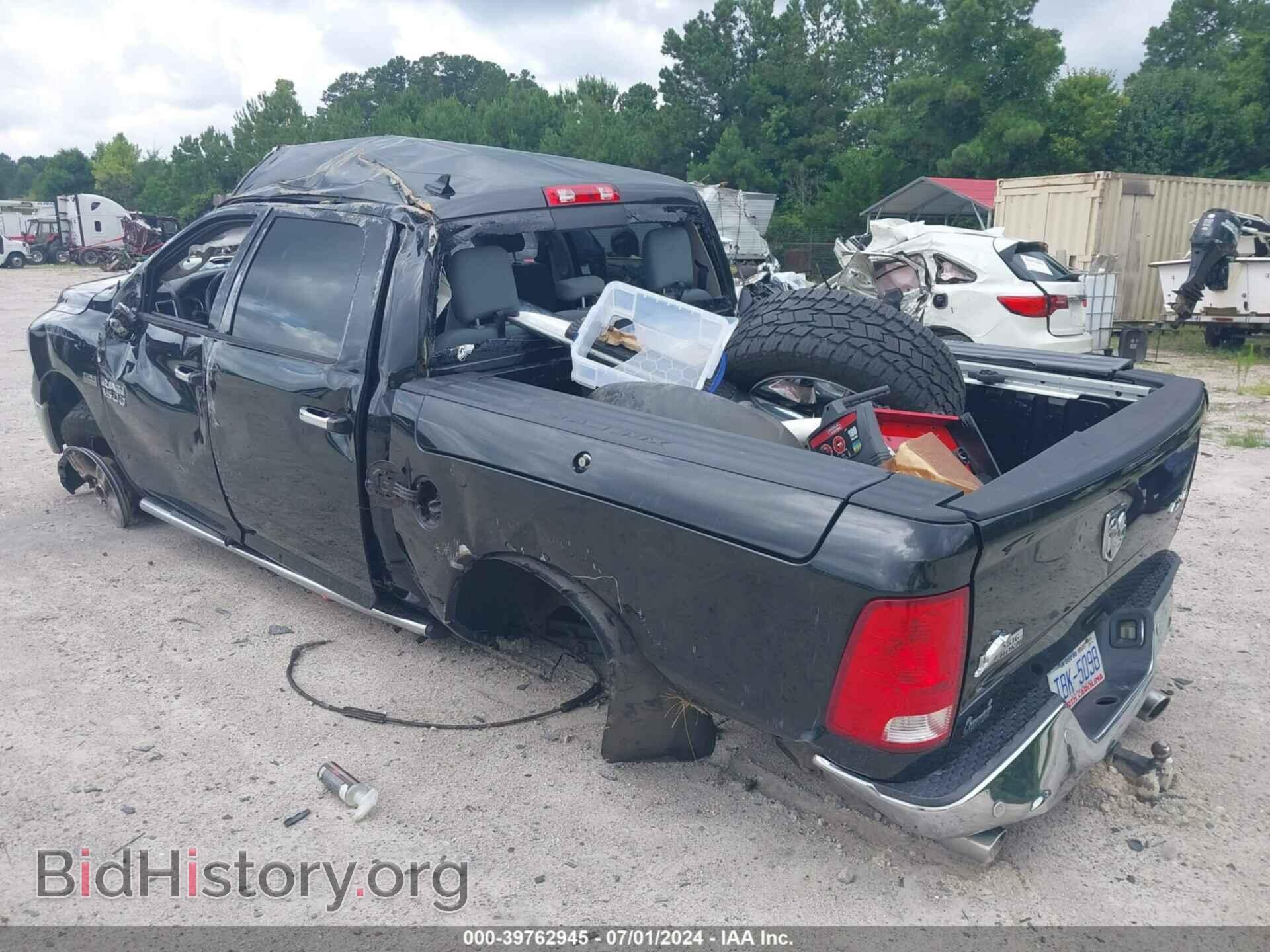 2016 RAM 1500 - VIN: 1C6RR7LT7GS317744 - Фото 3