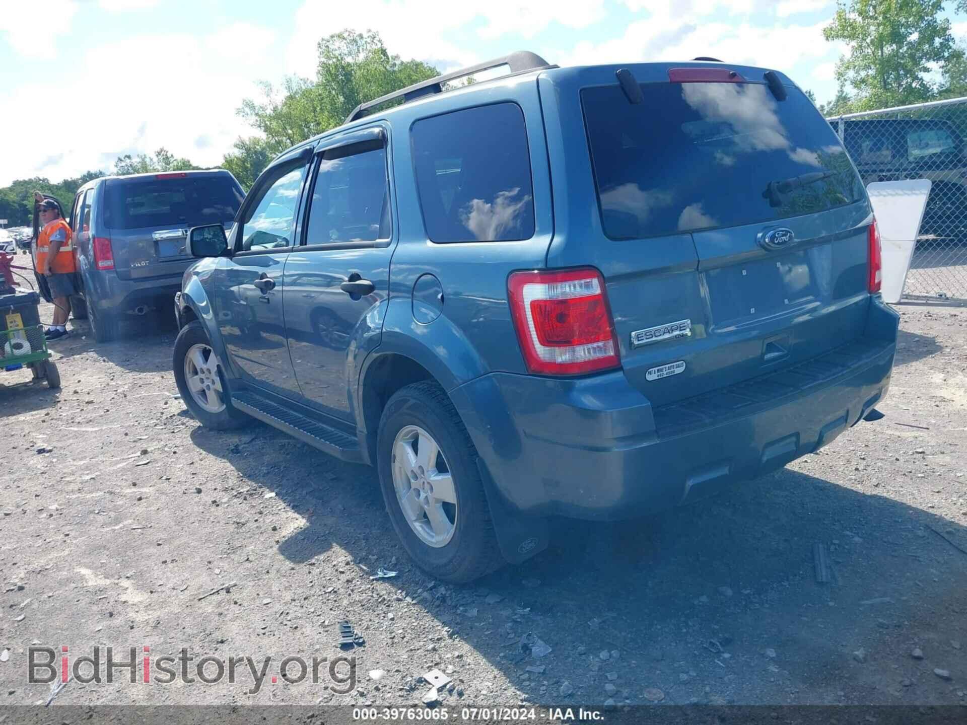 2010 FORD ESCAPE - VIN: 1FMCU9D77AKD38557 - Фото 3