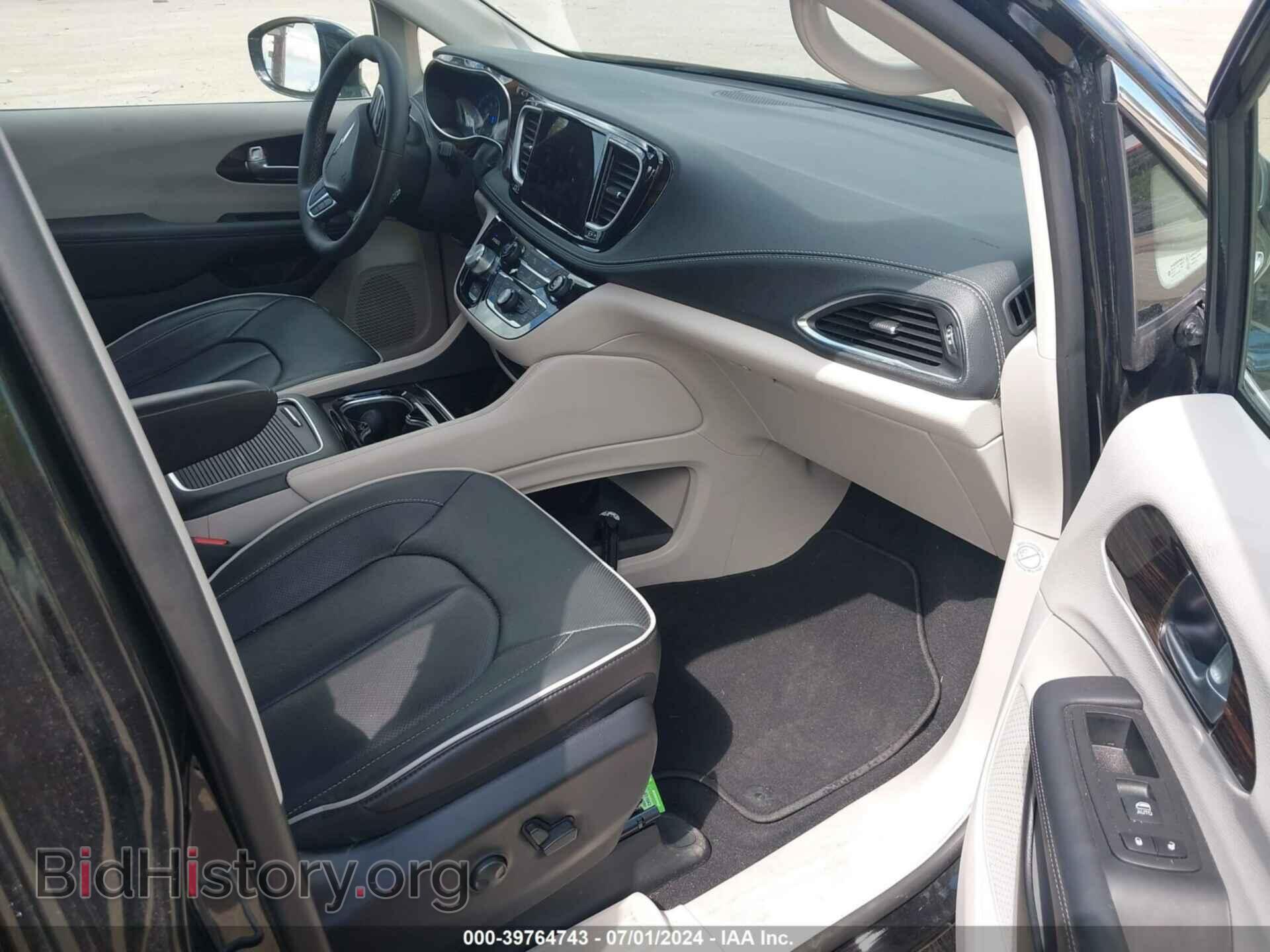 2023 CHRYSLER PACIFICA - VIN: 2C4RC1GG8PR596255 - Photo 5