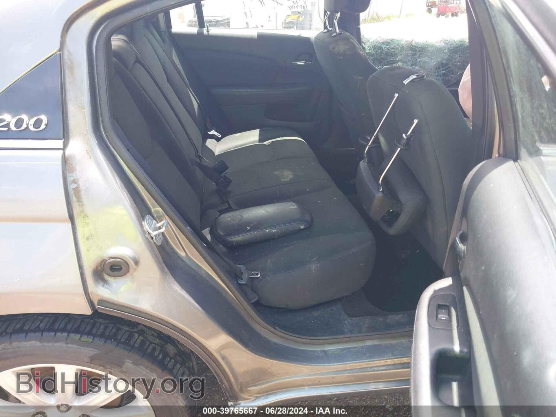 2012 CHRYSLER 200 - VIN: 1C3CCBBB8CN105685 - Фото 8
