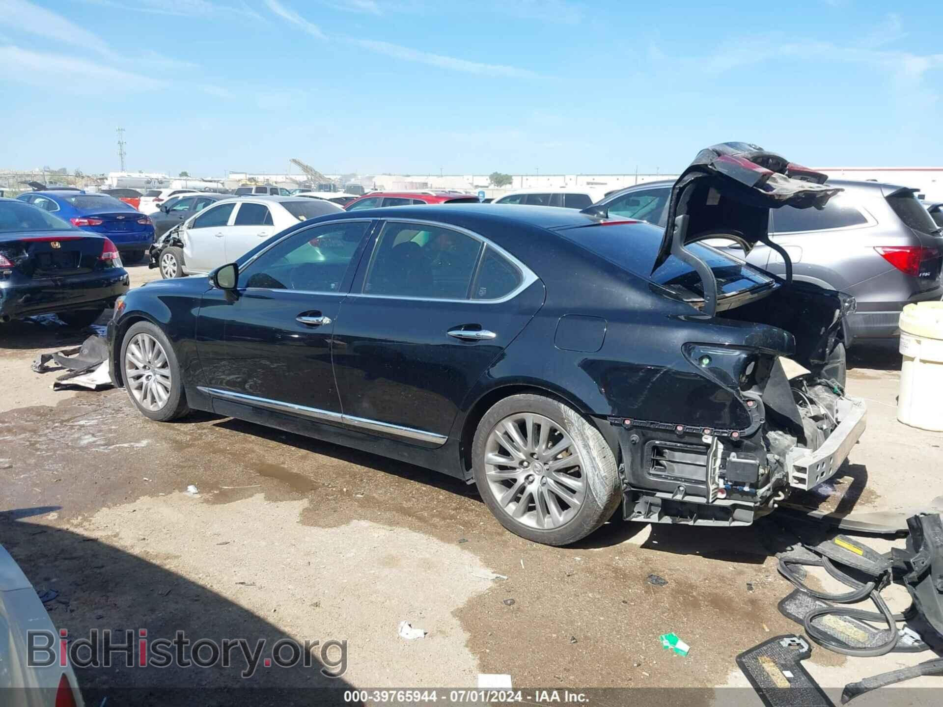 2015 LEXUS LS 460 - VIN: JTHBL5EF3F5136773 - Фото 3