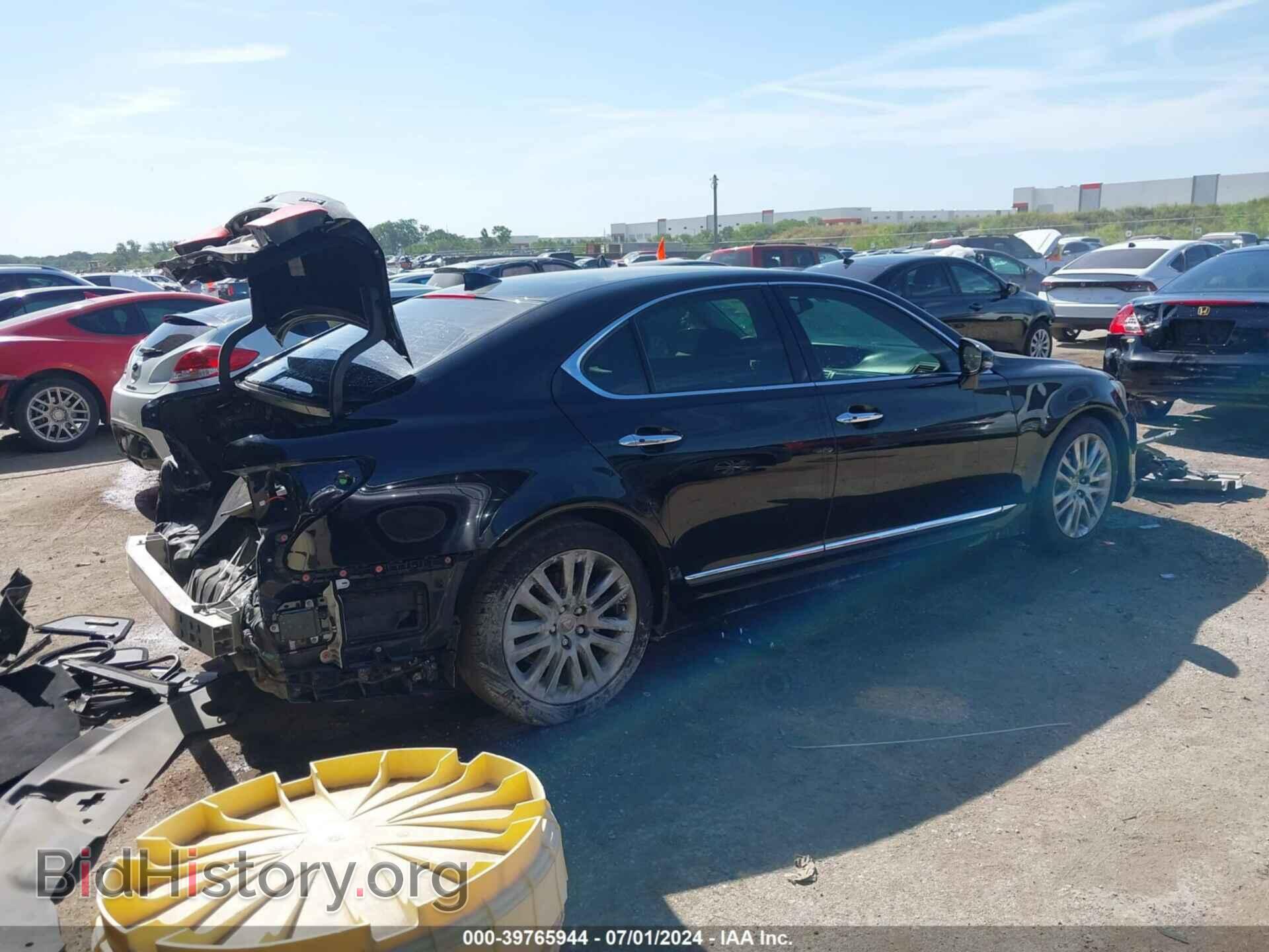 2015 LEXUS LS 460 - VIN: JTHBL5EF3F5136773 - Фото 4