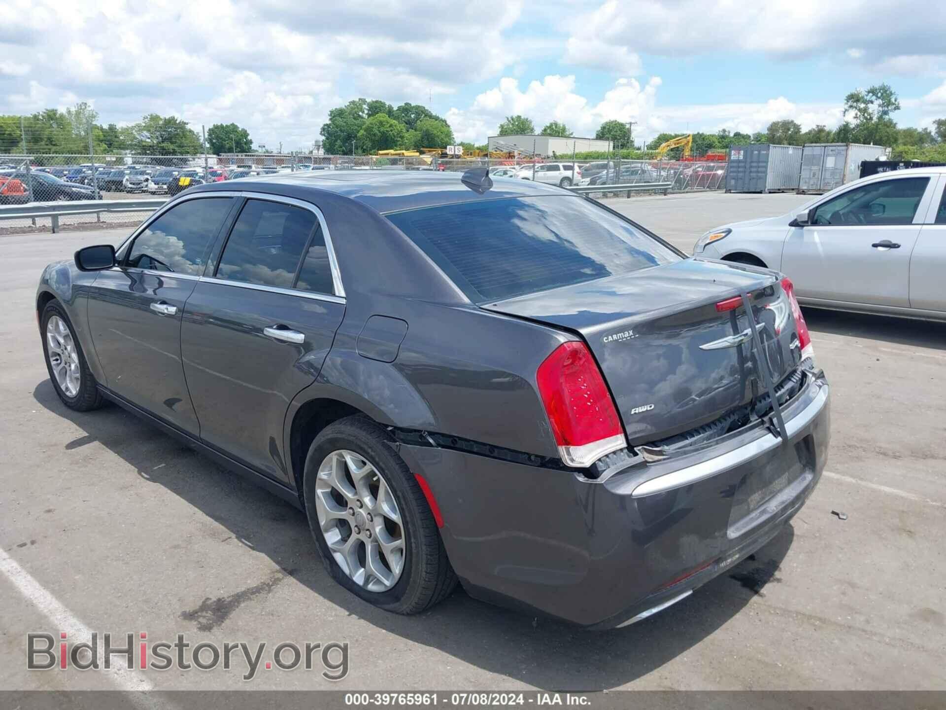 2016 CHRYSLER 300C - VIN: 2C3CCASG4GH198595 - Фото 3