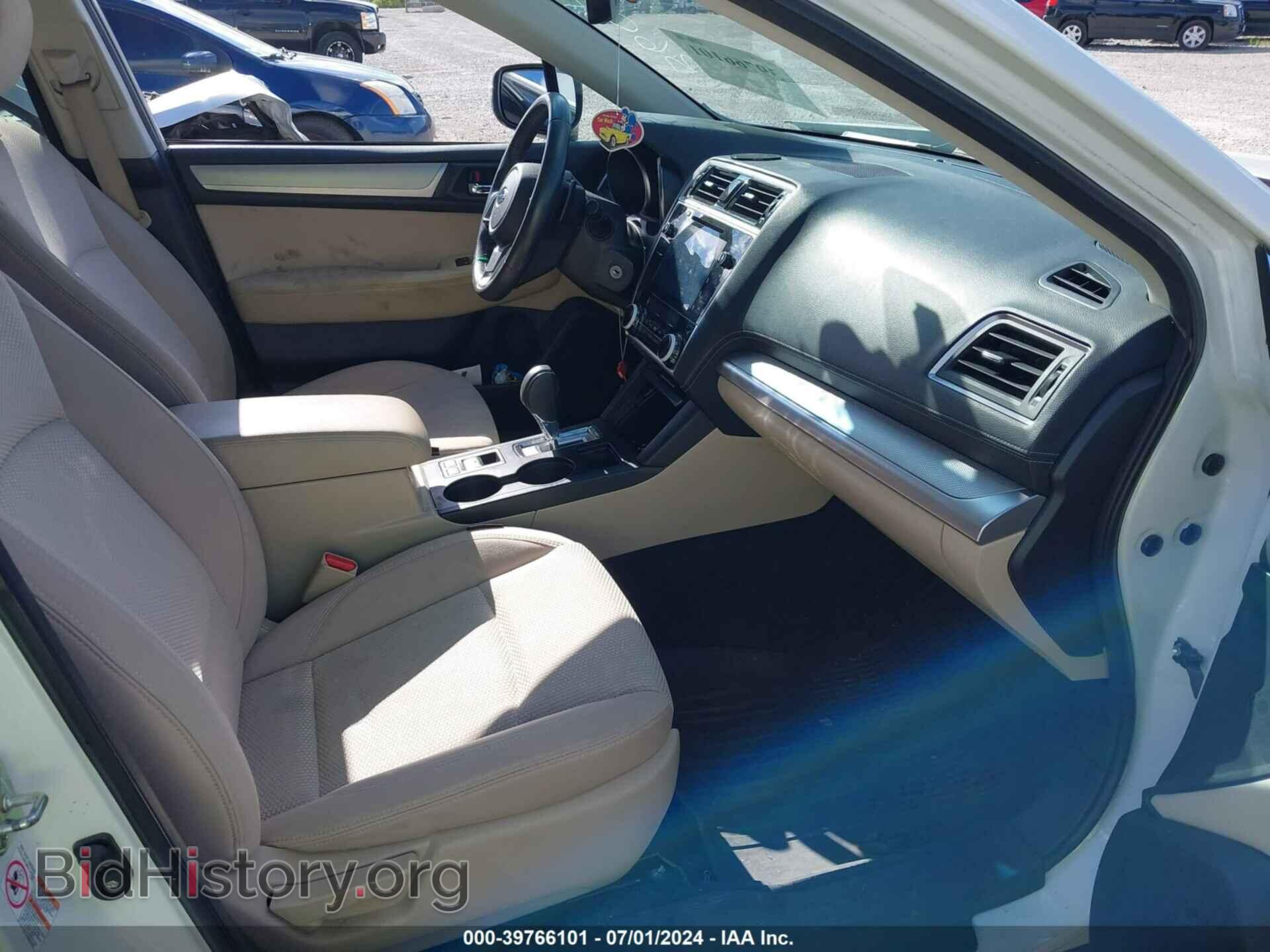 2019 SUBARU OUTBACK - VIN: 4S4BSAFC5K3360307 - Фото 5