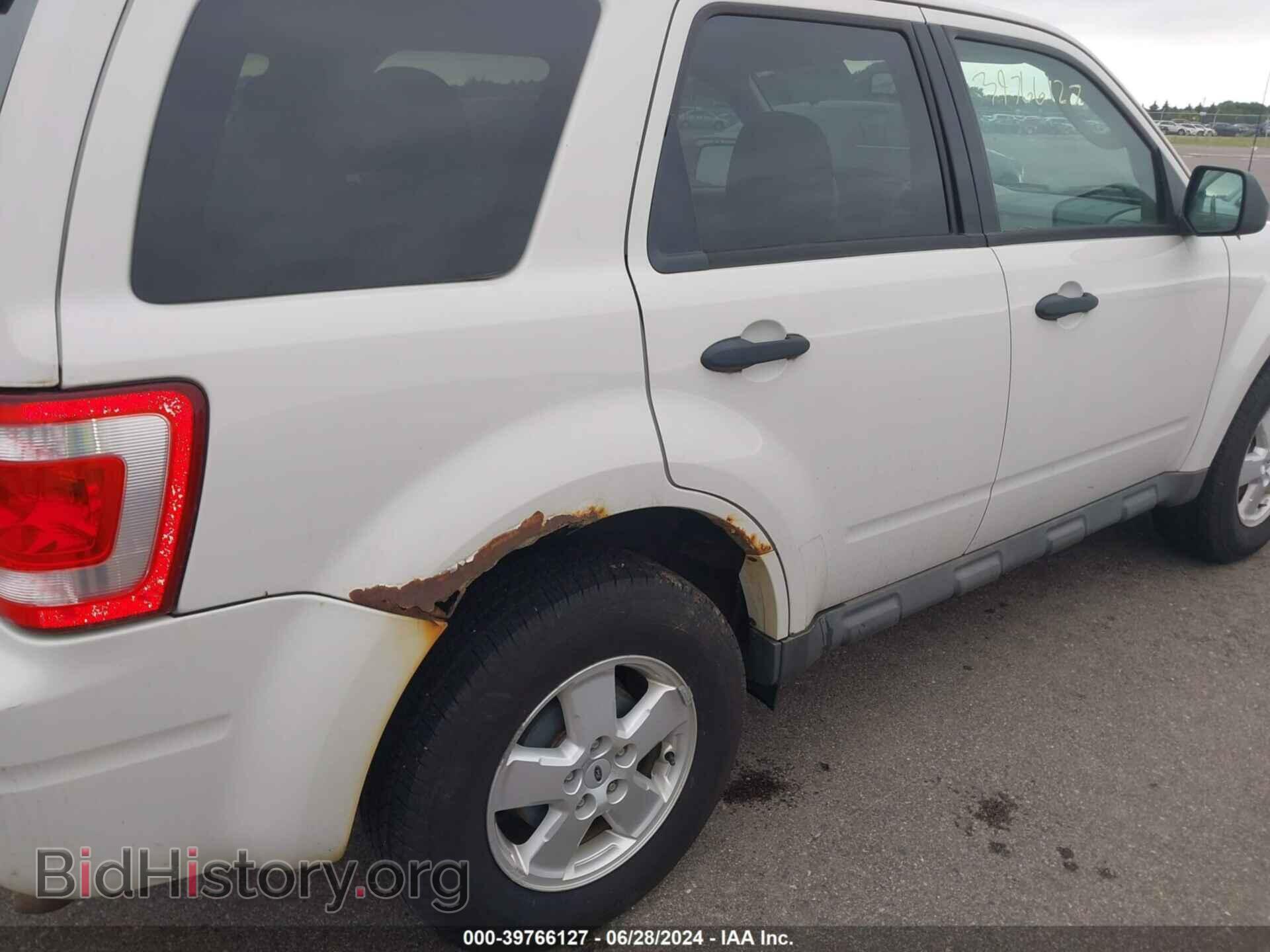 2009 FORD ESCAPE - VIN: 1FMCU93G59KC21167 - Фото 13