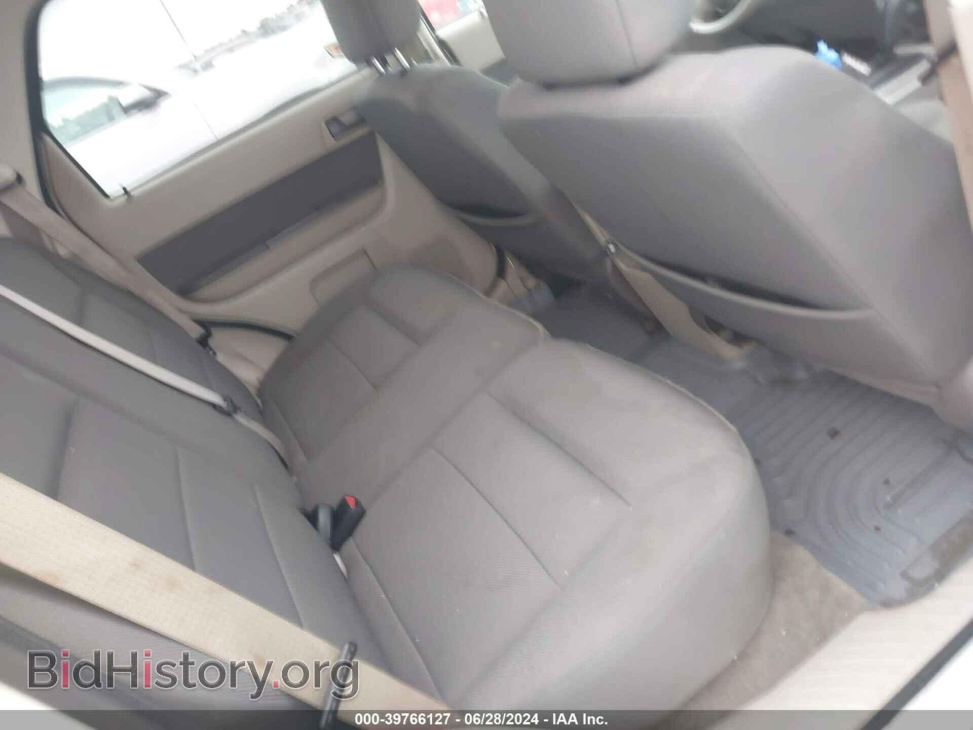 2009 FORD ESCAPE - VIN: 1FMCU93G59KC21167 - Фото 8