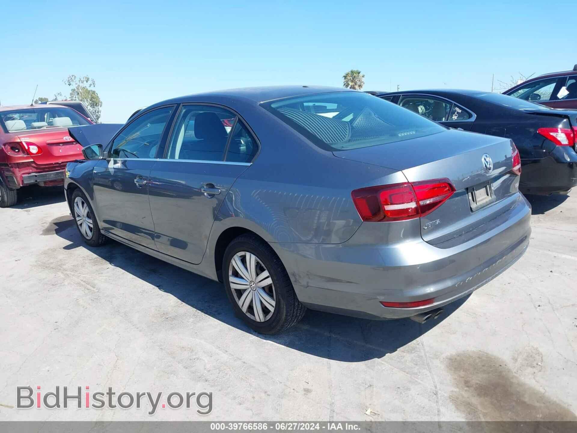 2017 VOLKSWAGEN JETTA - VIN: 3VW2B7AJ0HM288000 - Фото 3