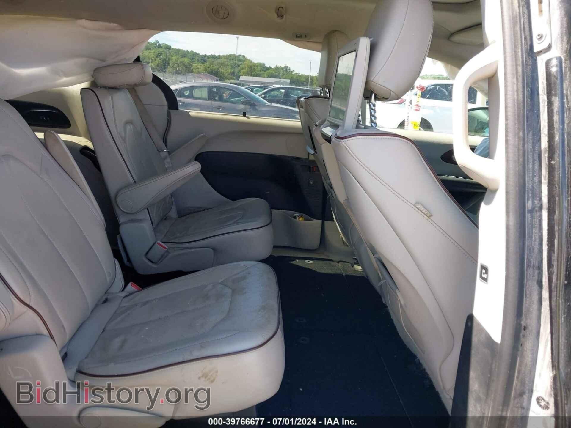 2017 CHRYSLER PACIFICA - VIN: 2C4RC1GG7HR559862 - Photo 8