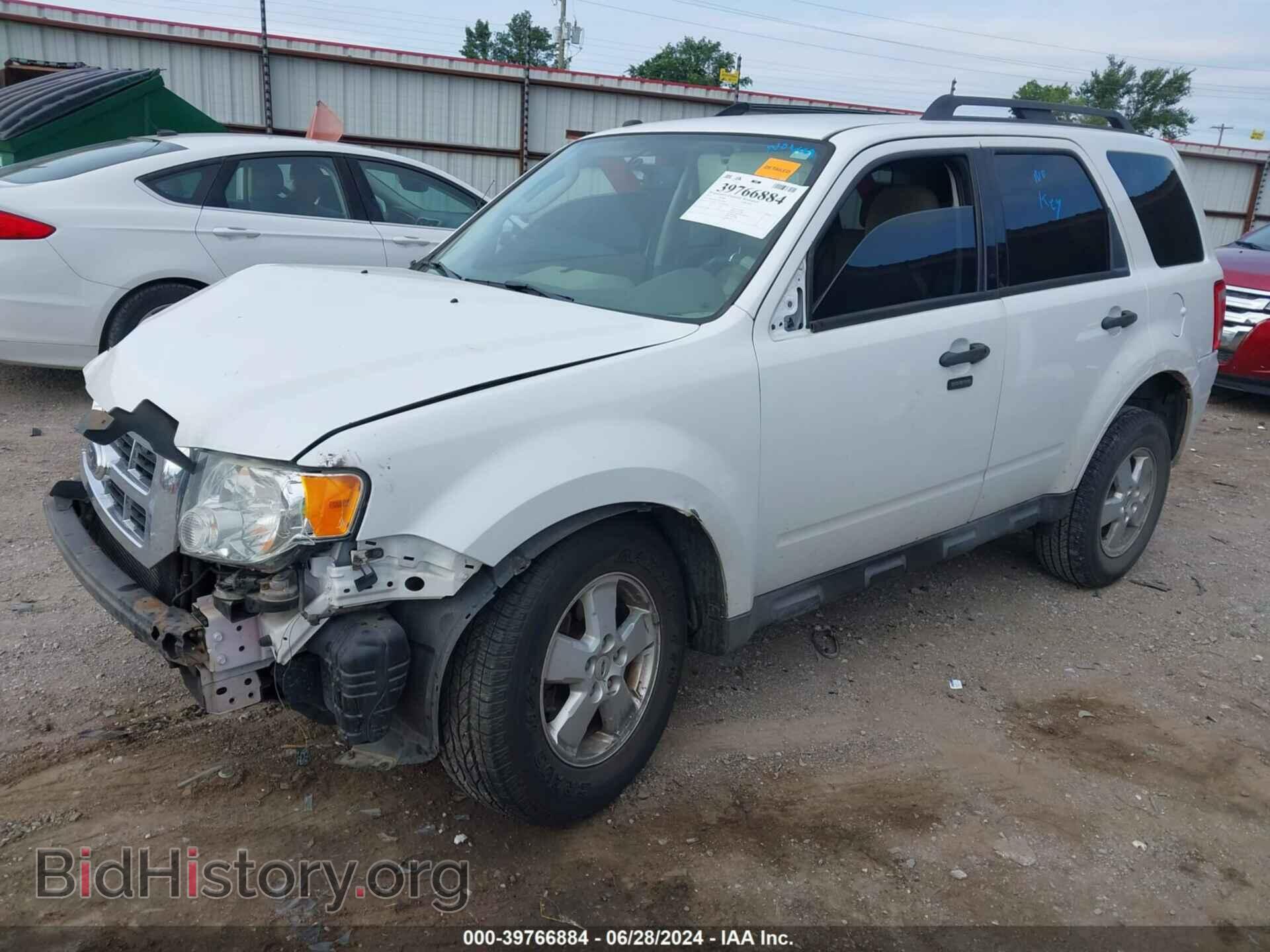 2012 FORD ESCAPE - VIN: 1FMCU0D75CKC10865 - Фото 2