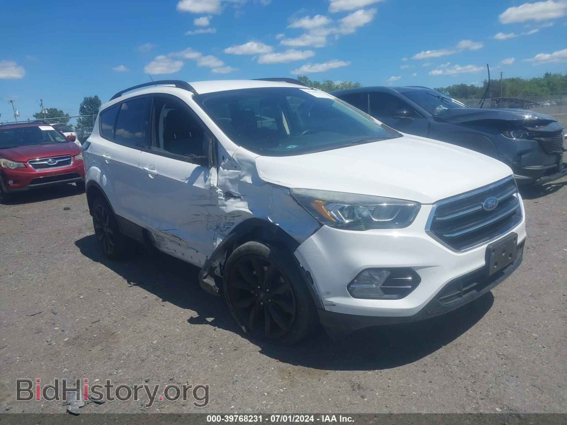 Фотография 1FMCU9GD2HUC44554 - FORD ESCAPE 2017