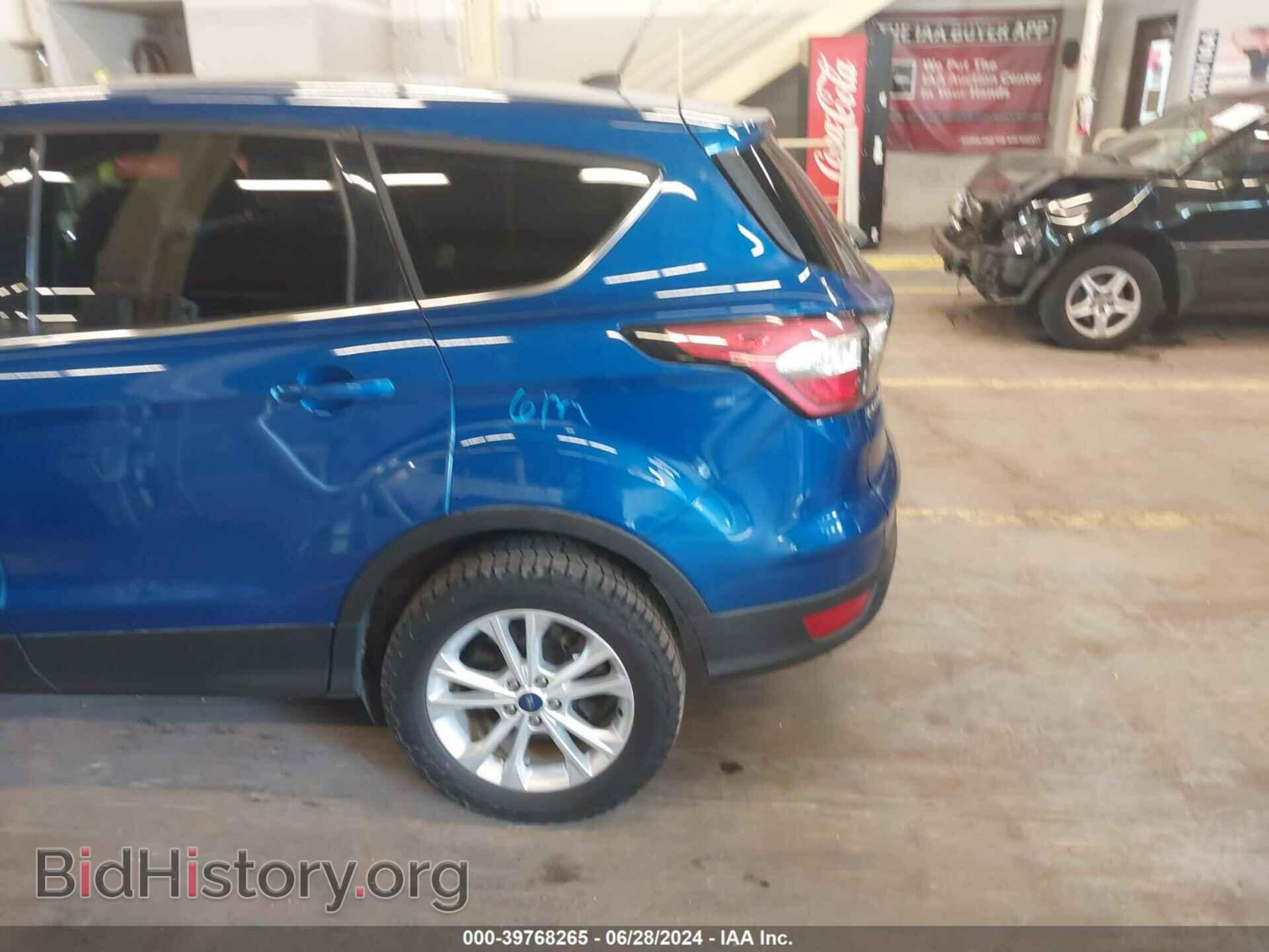 2017 FORD ESCAPE - VIN: 1FMCU9GD1HUB55364 - Фото 6