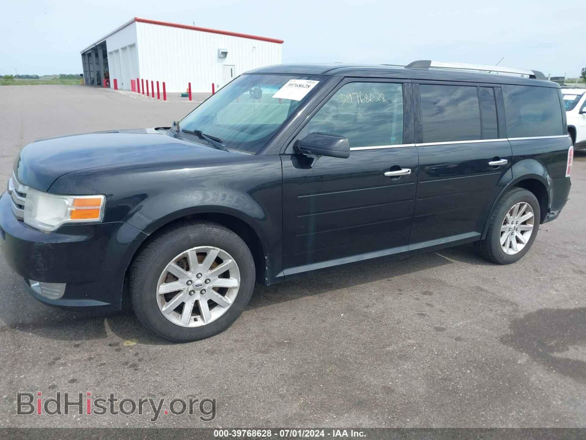 2010 FORD FLEX - VIN: 2FMGK5CC9ABA14440 - Photo 2