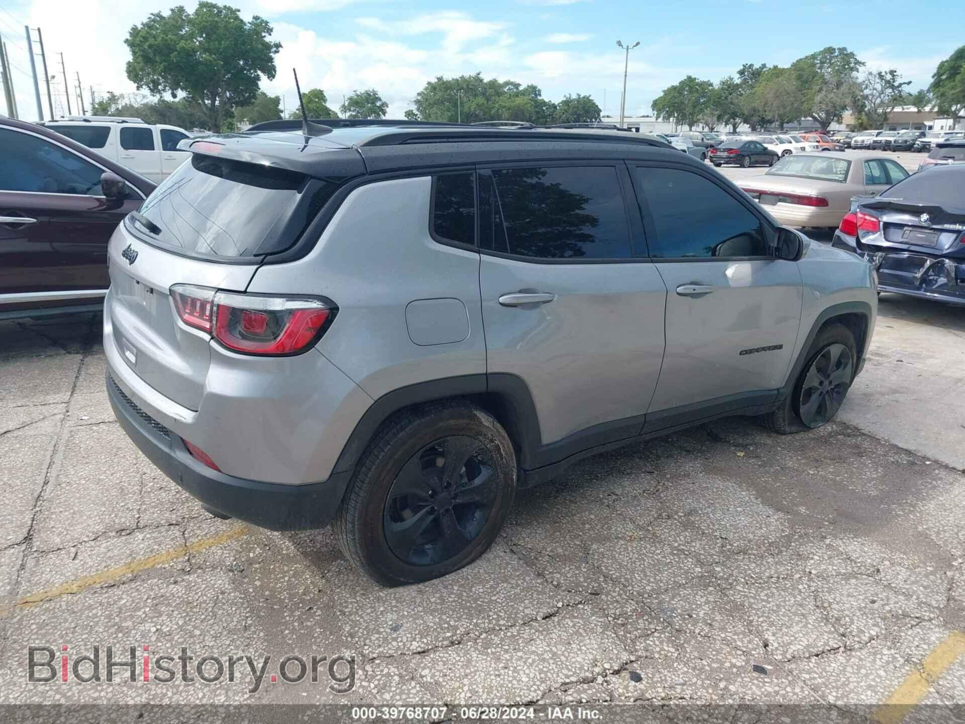 2019 JEEP COMPASS - VIN: 3C4NJCBBXKT815119 - Фото 4