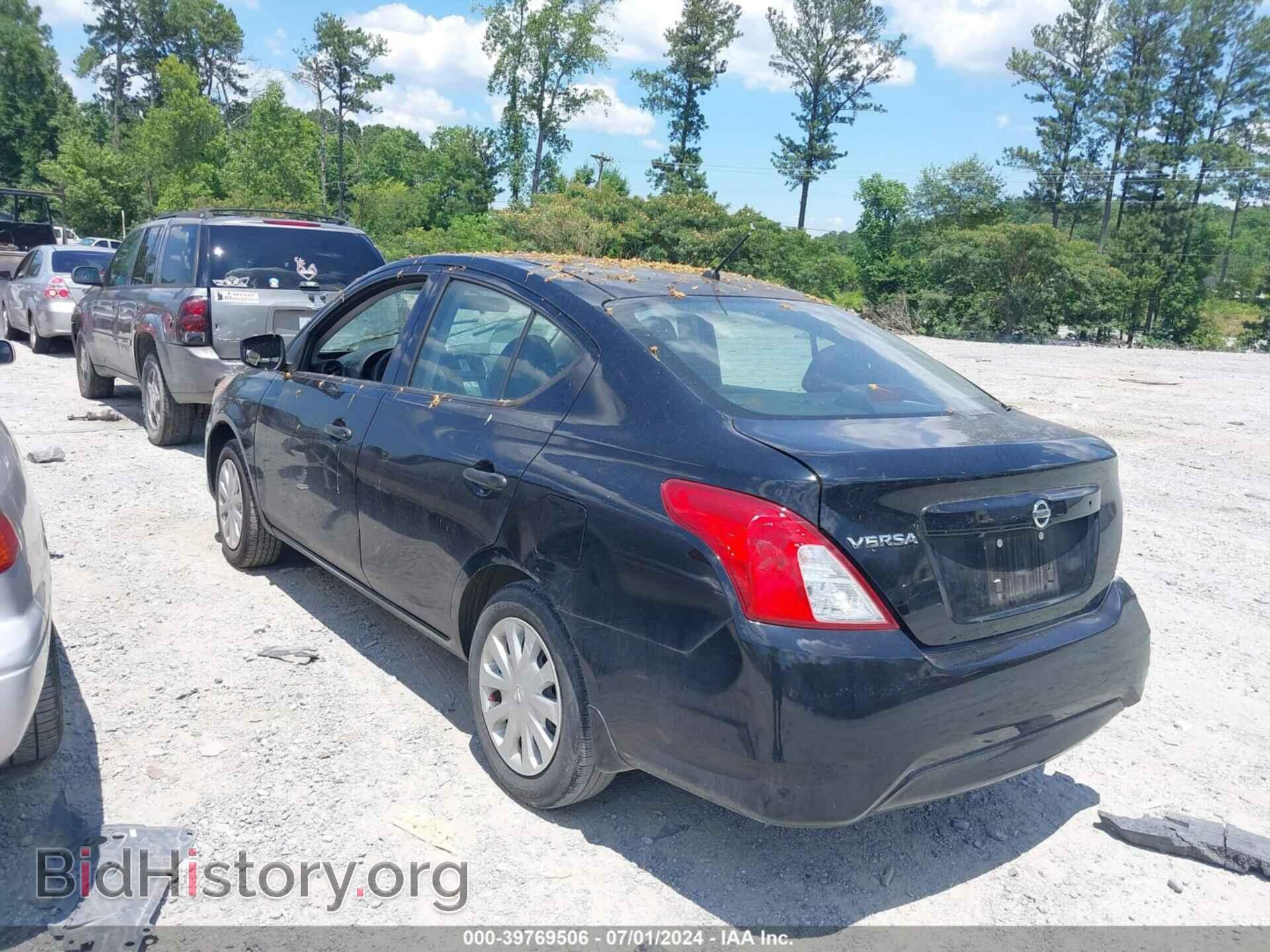 2019 NISSAN VERSA - VIN: 3N1CN7AP3KL869512 - Фото 3